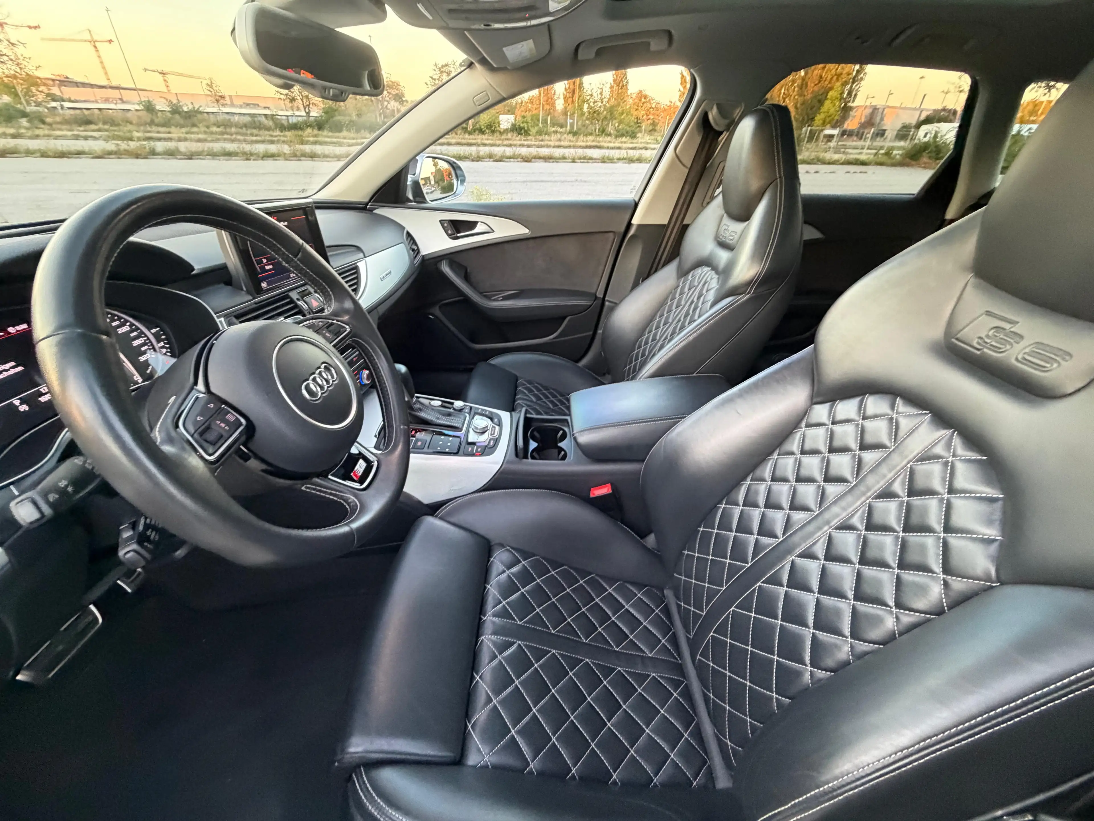 Audi S6 4.0 TFSI quattro — photo 10