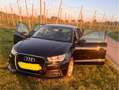 Audi A1 sport Schwarz - thumbnail 1