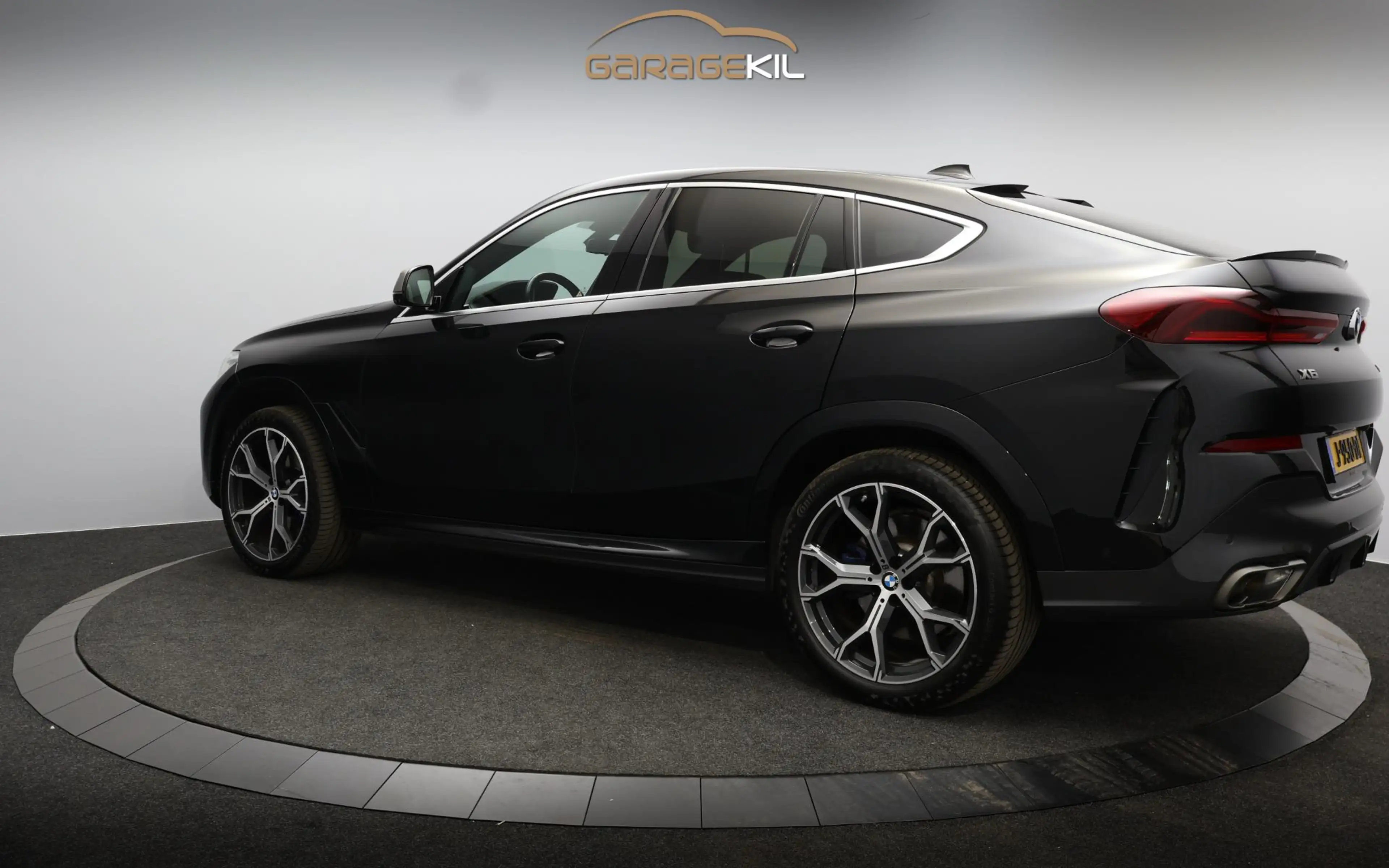 BMW X6 M50i High Executive Orig. NL / 360 Camera / Leder — photo 12
