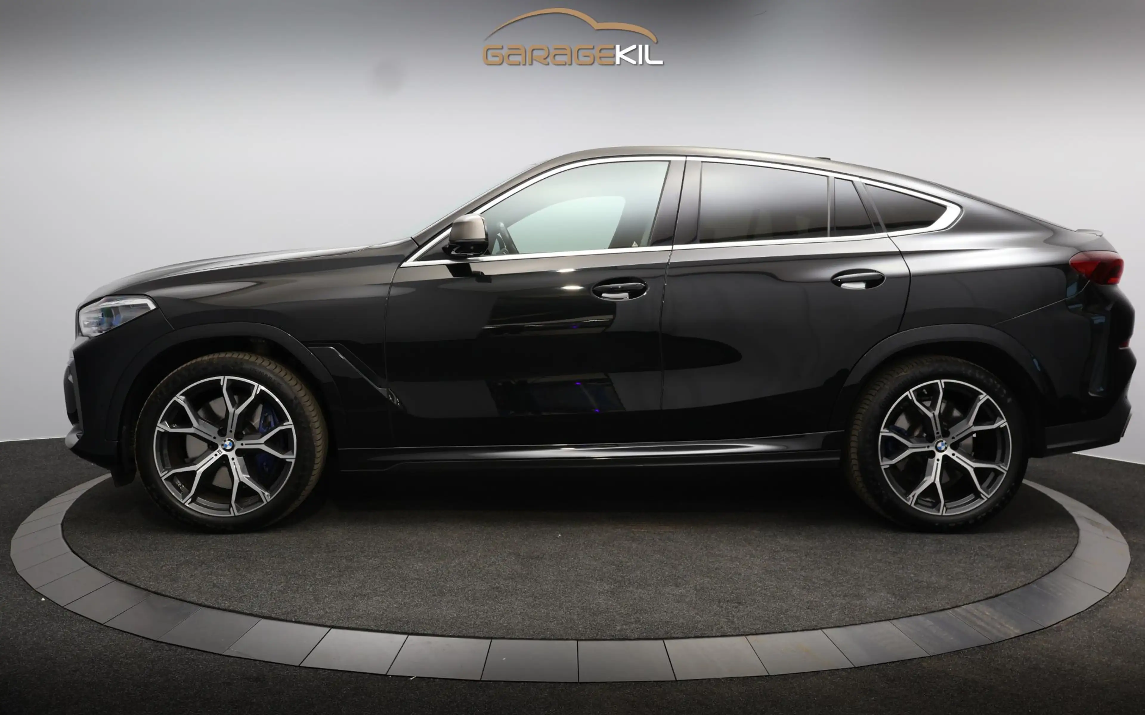 BMW X6 M50i High Executive Orig. NL / 360 Camera / Leder — photo 13