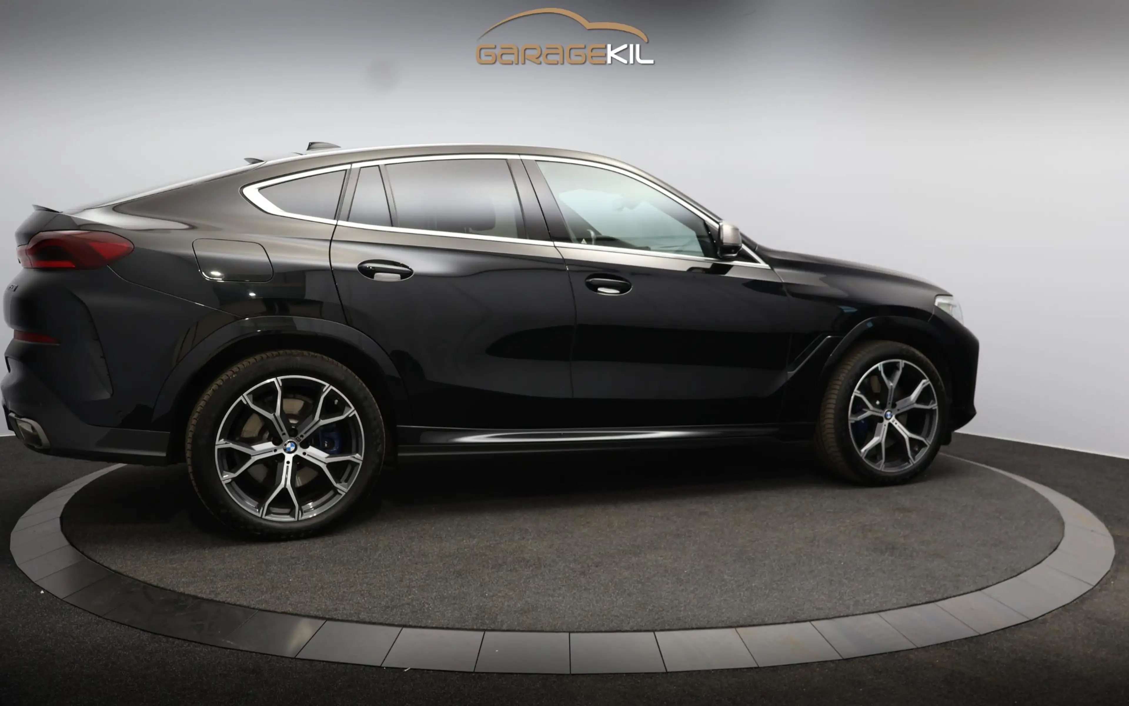 BMW X6 M50i High Executive Orig. NL / 360 Camera / Leder — photo 8