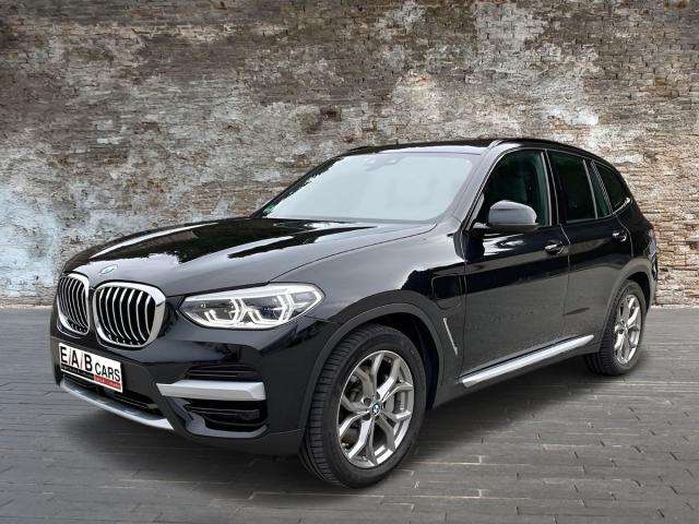 BMW X3 xDrive 30e - foto 1