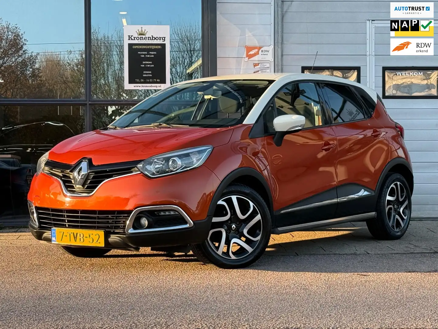 Renault Captur 0.9 TCe Dynamique, NAVI, CLIMA, KEYLESS Orange - 1