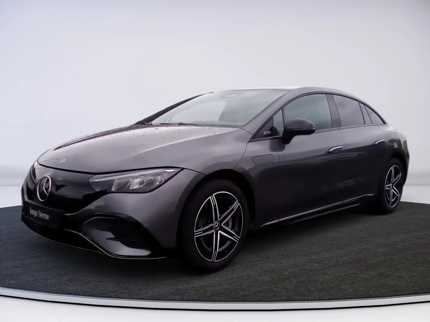 Mercedes-Benz EQE 300 AMG Ö-Edition Grau - 2