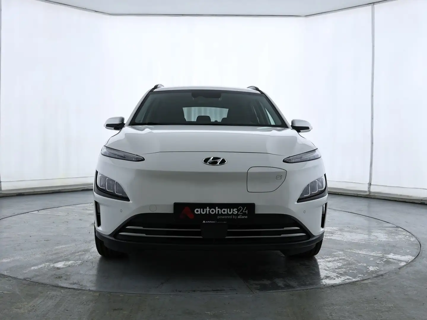 Hyundai Kona 38,2 kWh Advantage Navi|ParkPilot|Sitzheiz Blanc - 2