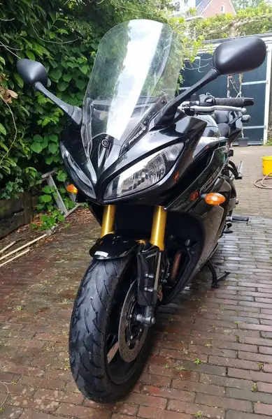 Yamaha FZ8 - foto 4