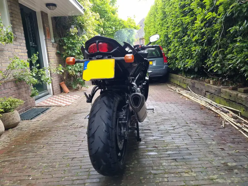 Yamaha FZ8 - foto 7