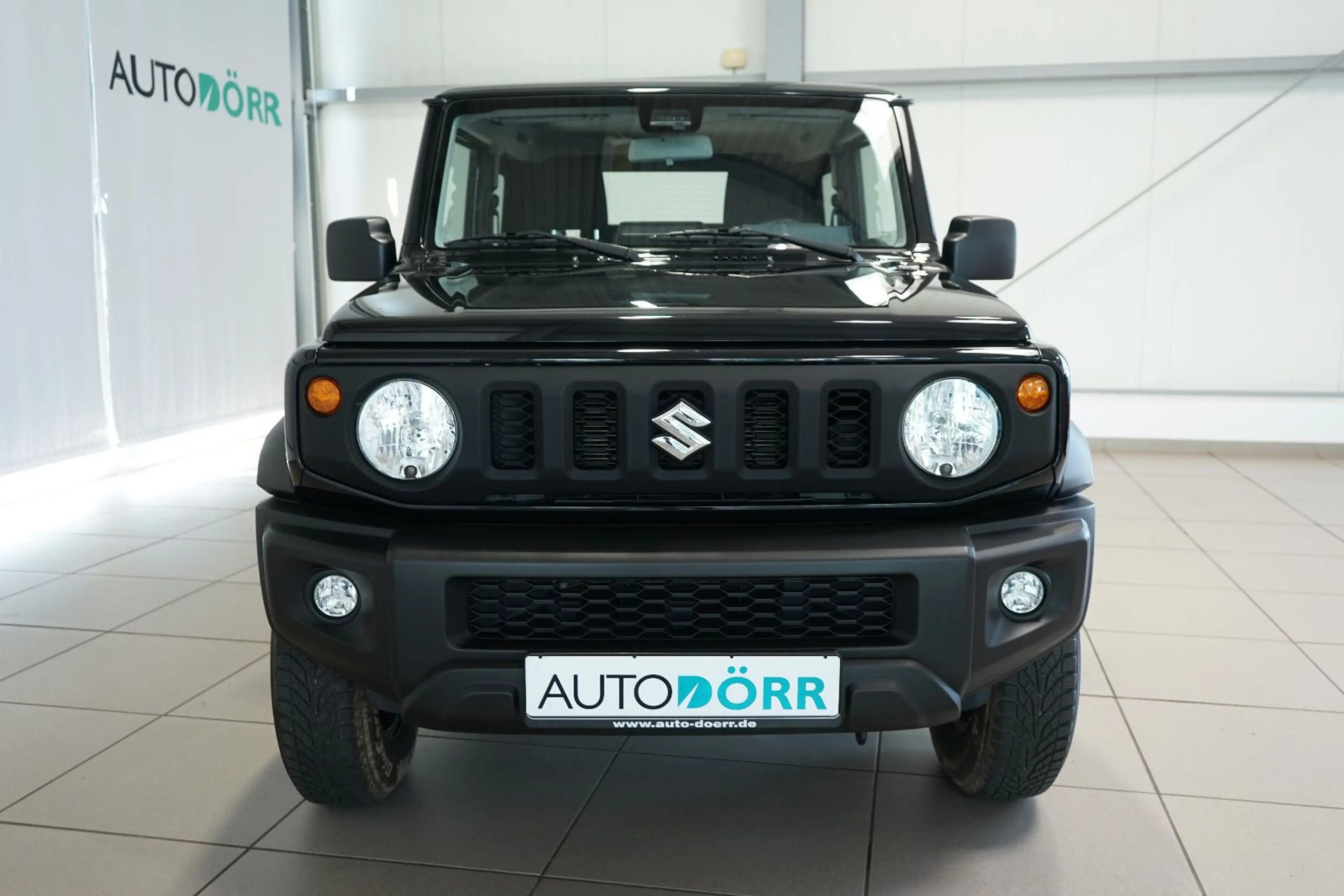 Suzuki Jimny 1.5 Comfort AllGrip Sitzheizung+Tempomat — photo 7