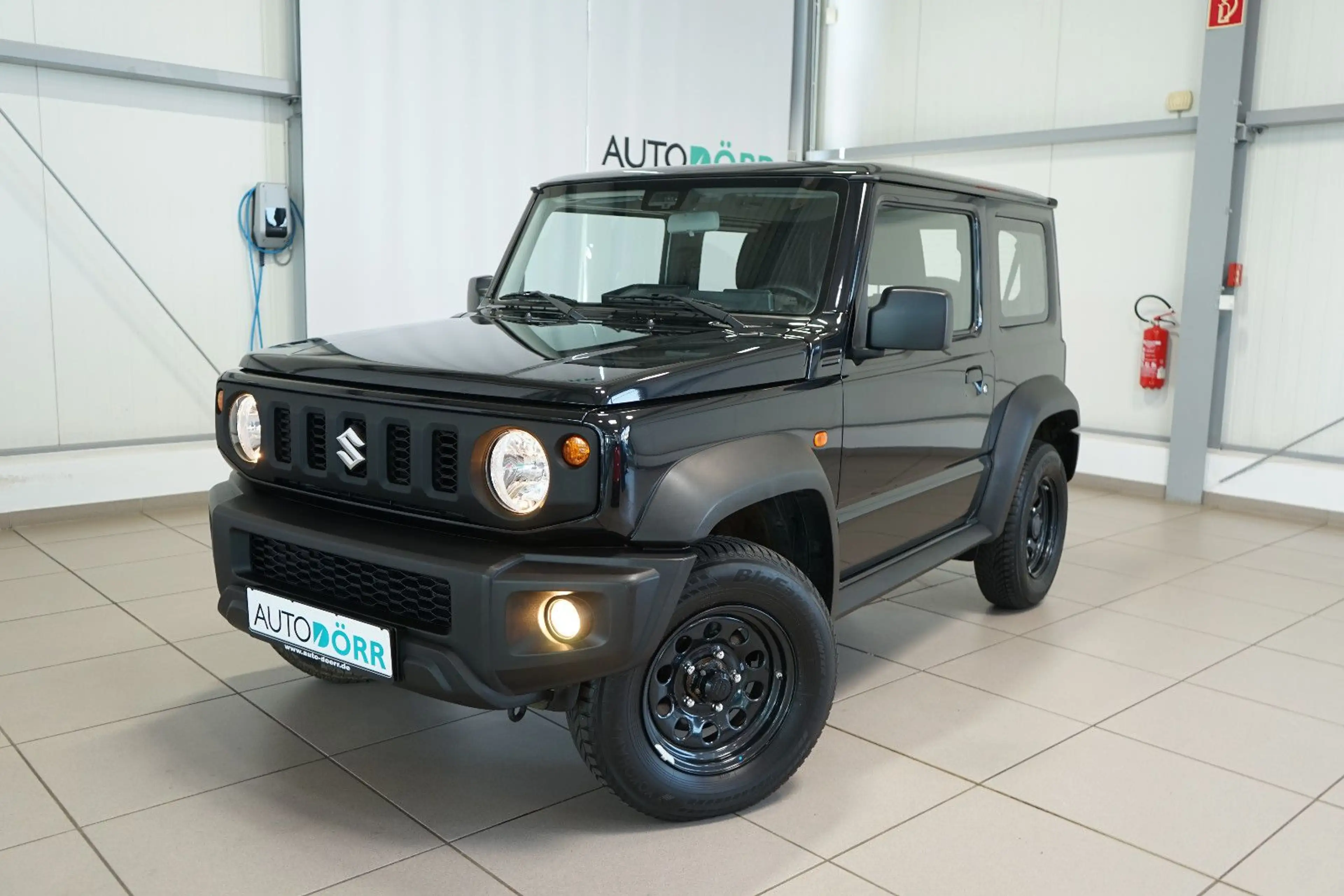 Suzuki Jimny 1.5 Comfort AllGrip Sitzheizung+Tempomat