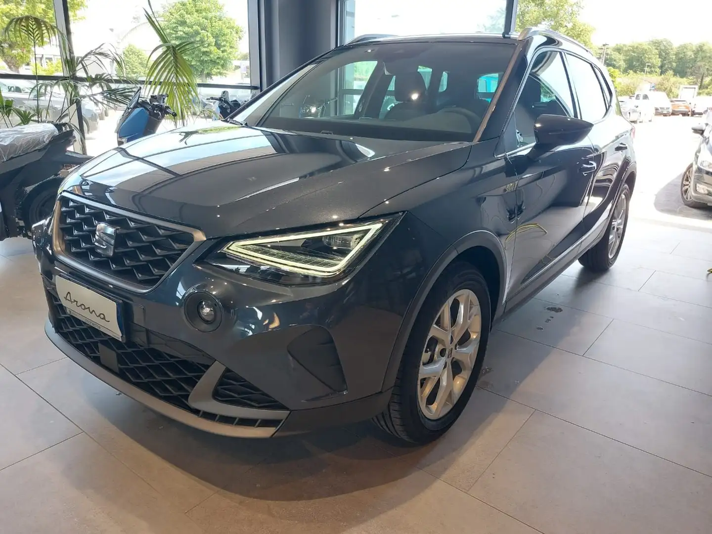 SEAT Arona 1.0 TSI 115 CV DSG FR  >> KM ZERO<< Grigio - 1