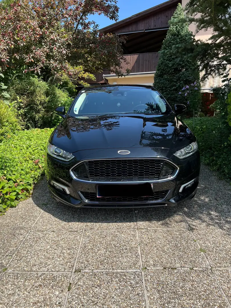 Ford Mondeo 2.0 TDCi Start-Stopp Titanium Schwarz - 1