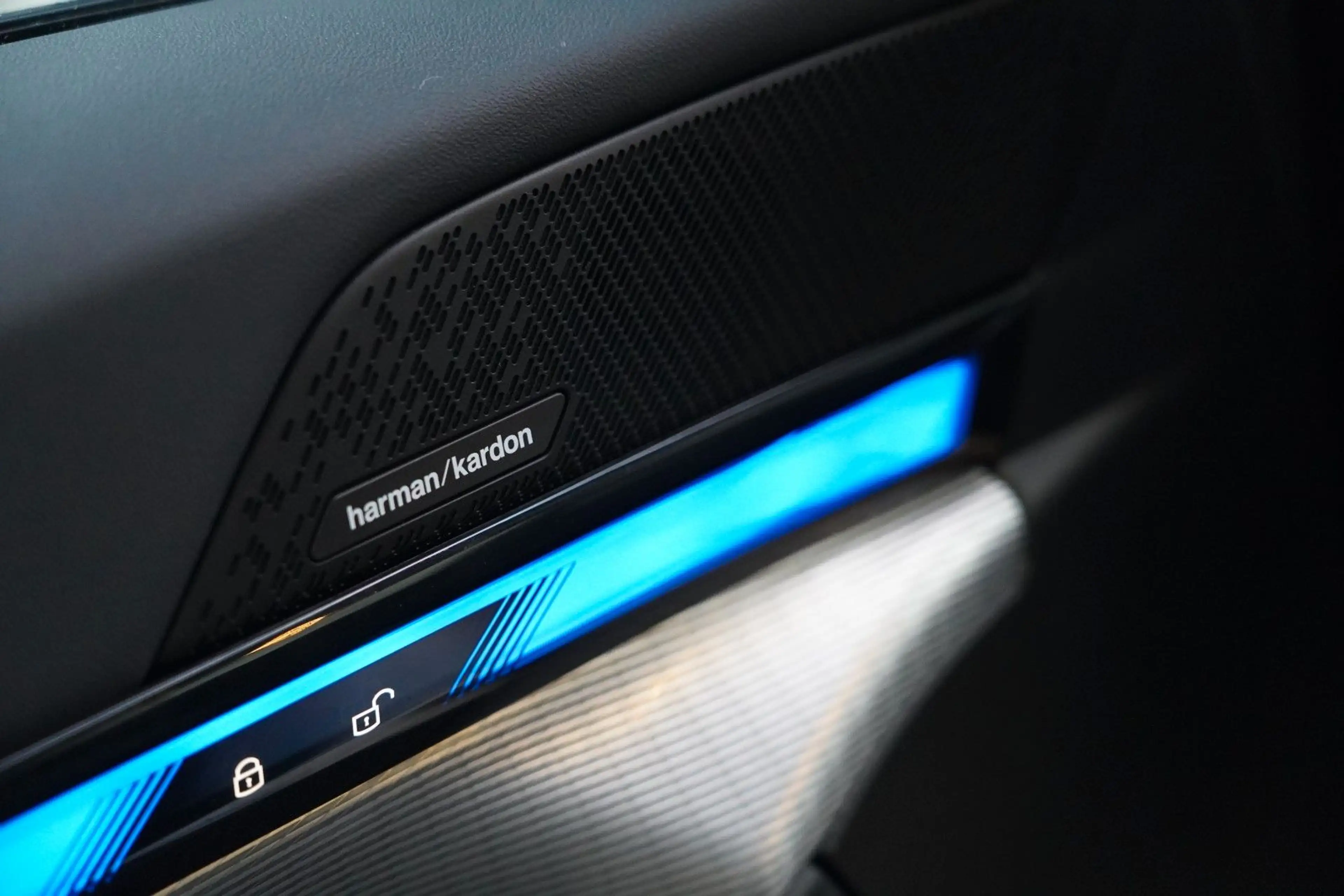 BMW 520 d M Sport PRO ICONIC KEY HEADUP 360 AR — photo 15