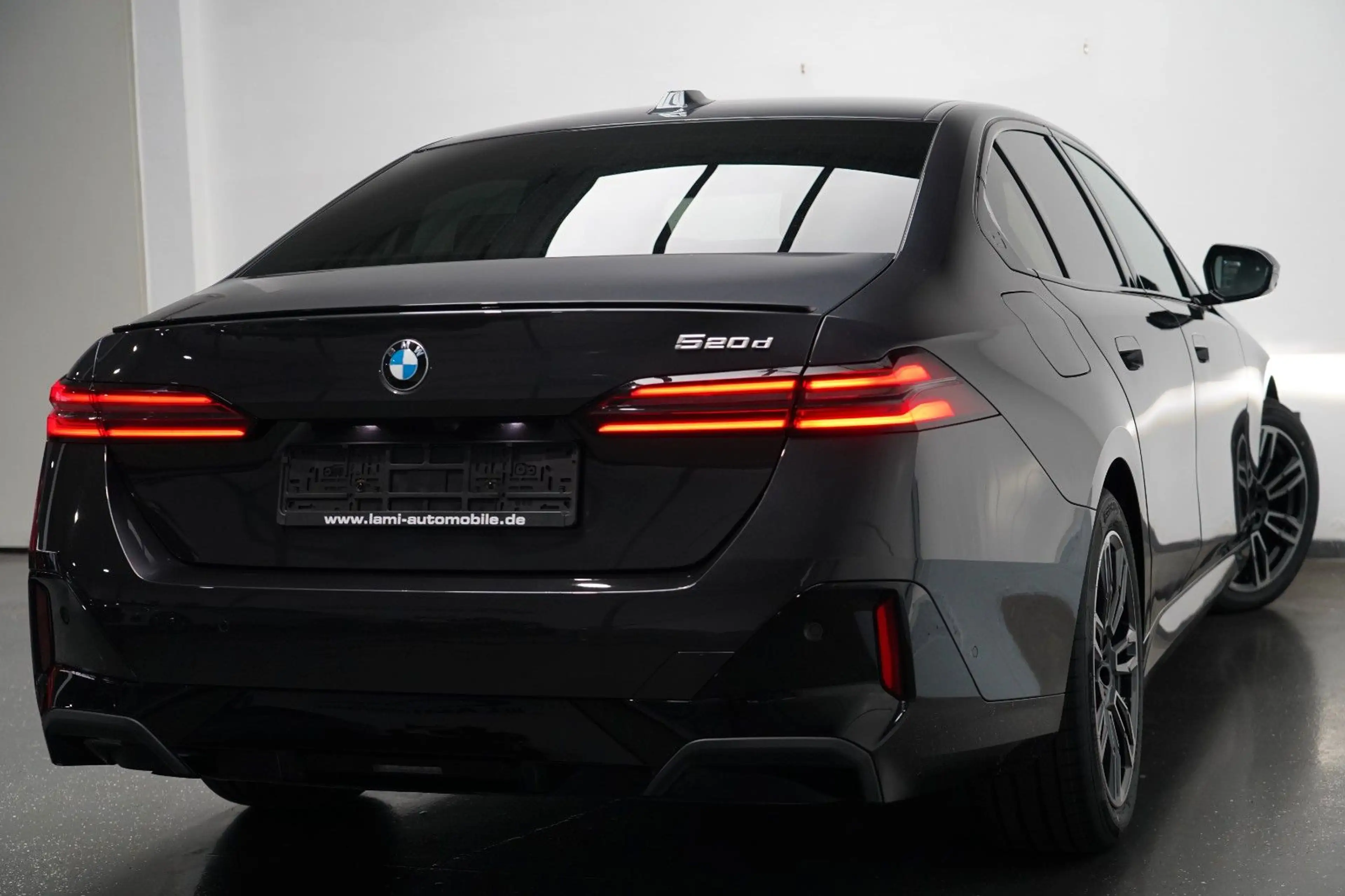 BMW 520 d M Sport PRO ICONIC KEY HEADUP 360 AR — photo 4