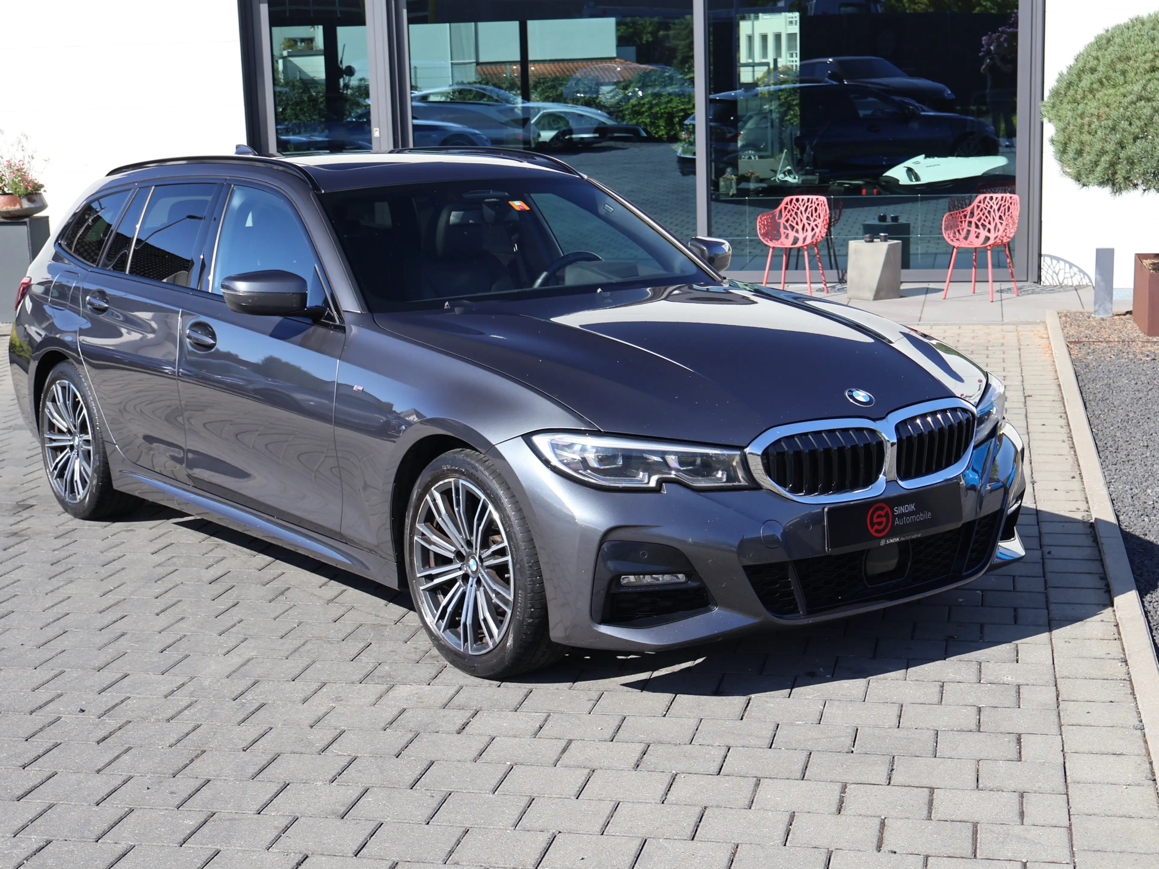 BMW 320 d xDrive M Sport Pano-HeadUp-Navi-ACC-PDC — photo 3