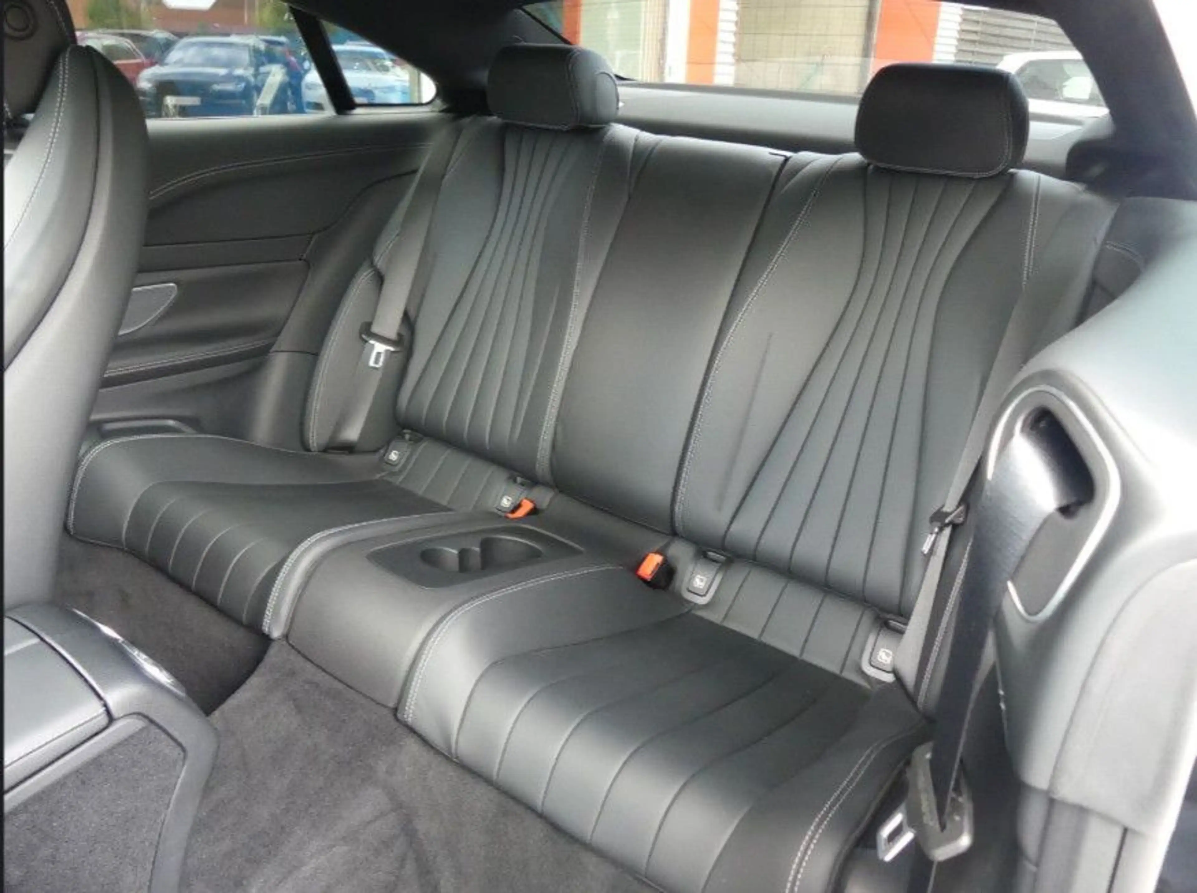 Mercedes-Benz E 450 Coupe 4Matic*AMG*Night*Burmester*Panorama — photo 11