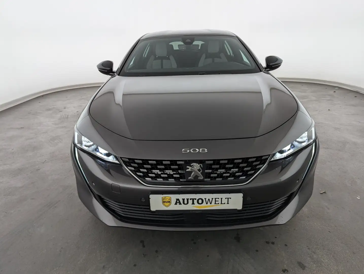 Peugeot 508 508 Hybrid 225 (Plug-In) GT LED+NAVI+ACC+360+SHZ Grau - 2