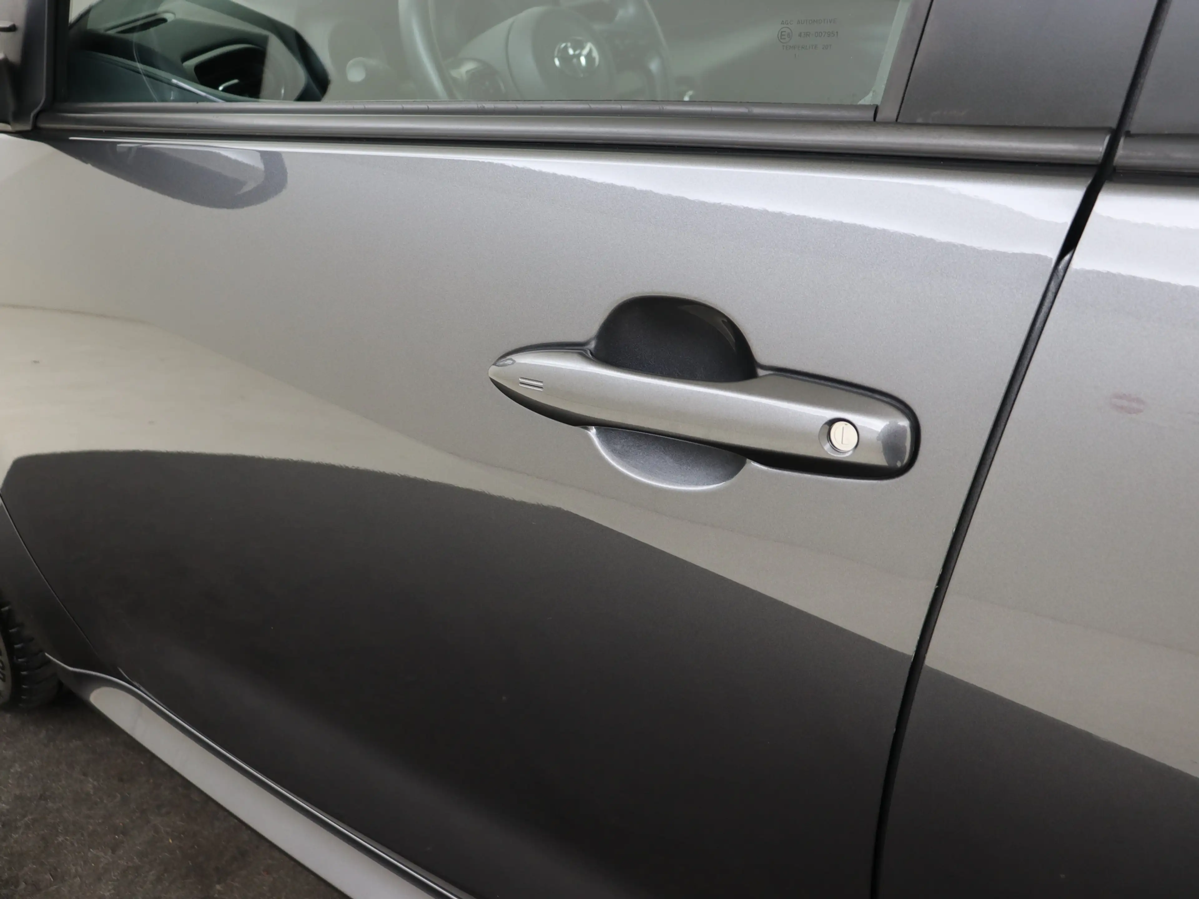 Toyota Yaris 1.5 Hybrid Business Plus | BTW Voertuig | NL Auto — photo 4