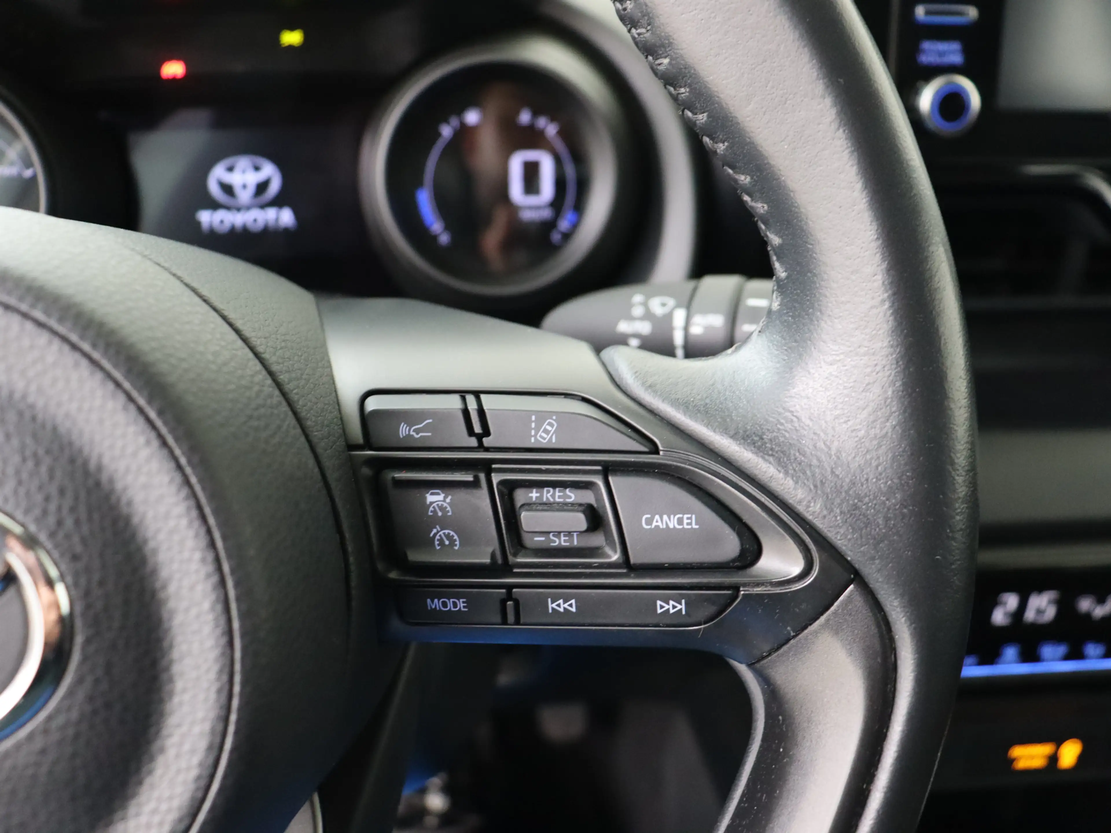 Toyota Yaris 1.5 Hybrid Business Plus | BTW Voertuig | NL Auto — photo 12