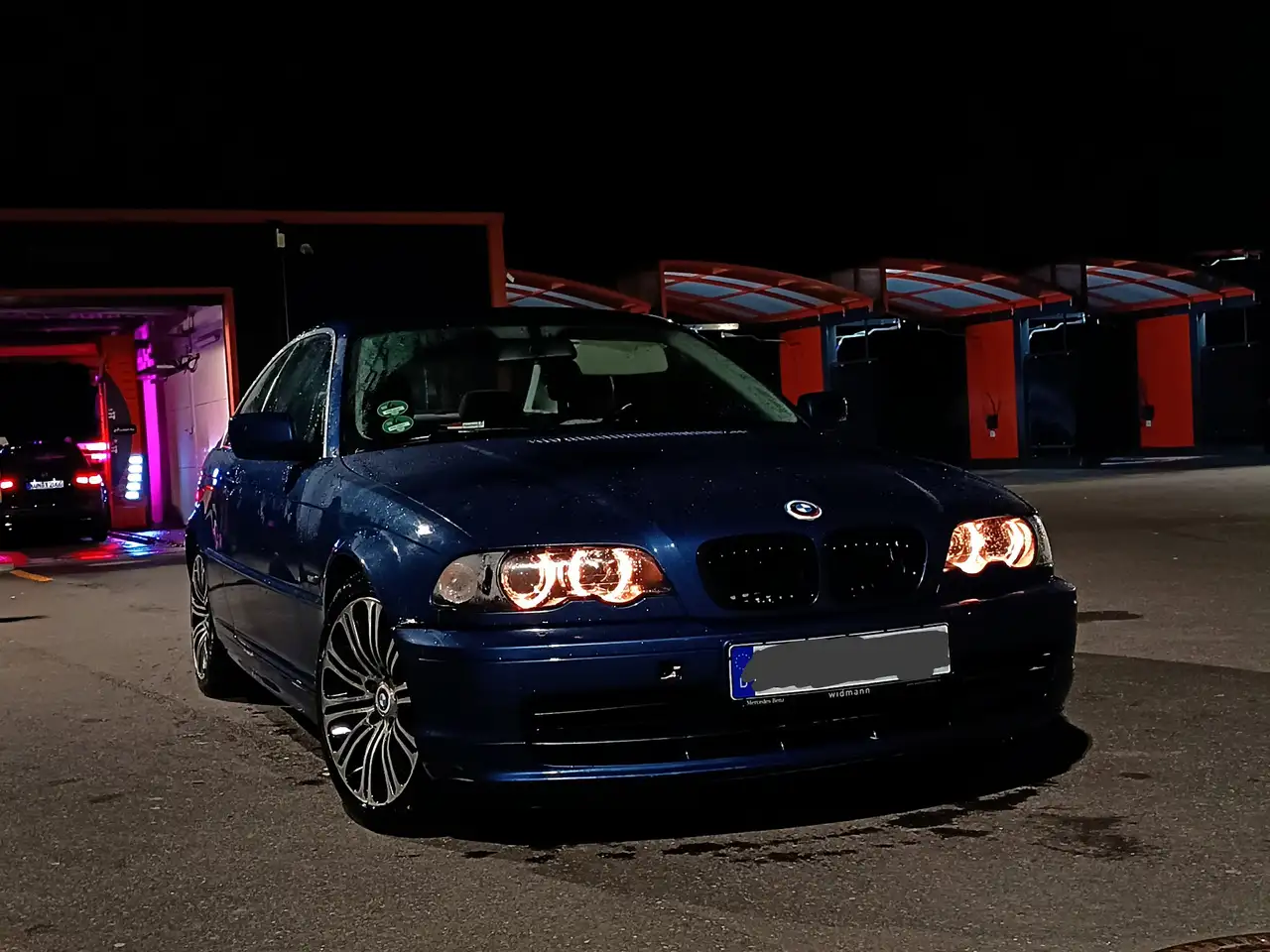BMW 318