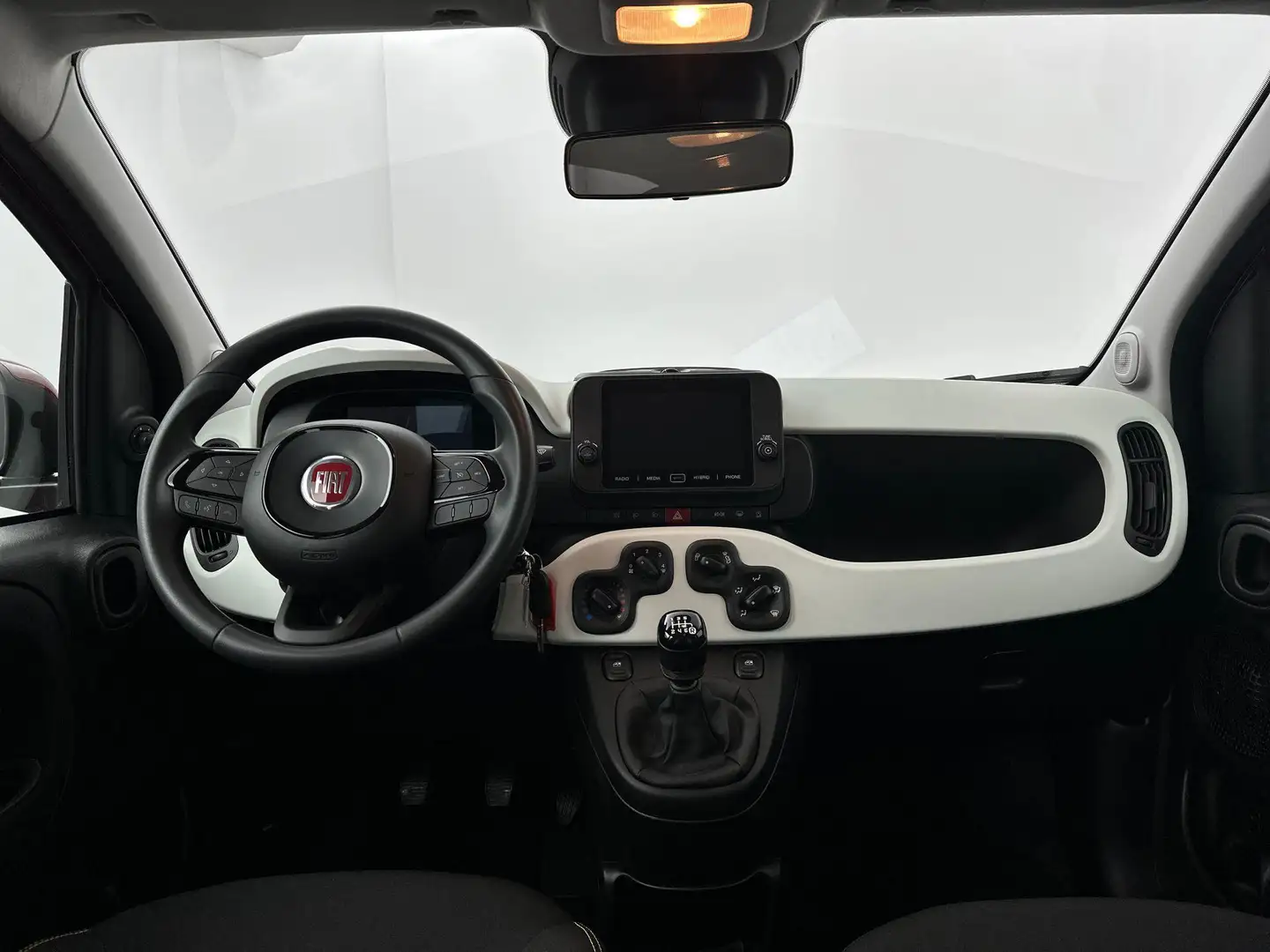 Fiat Panda 1.0 Hybrid Pandina | DEMONSTRATIEMODEL | UIT VOORR Rood - 2