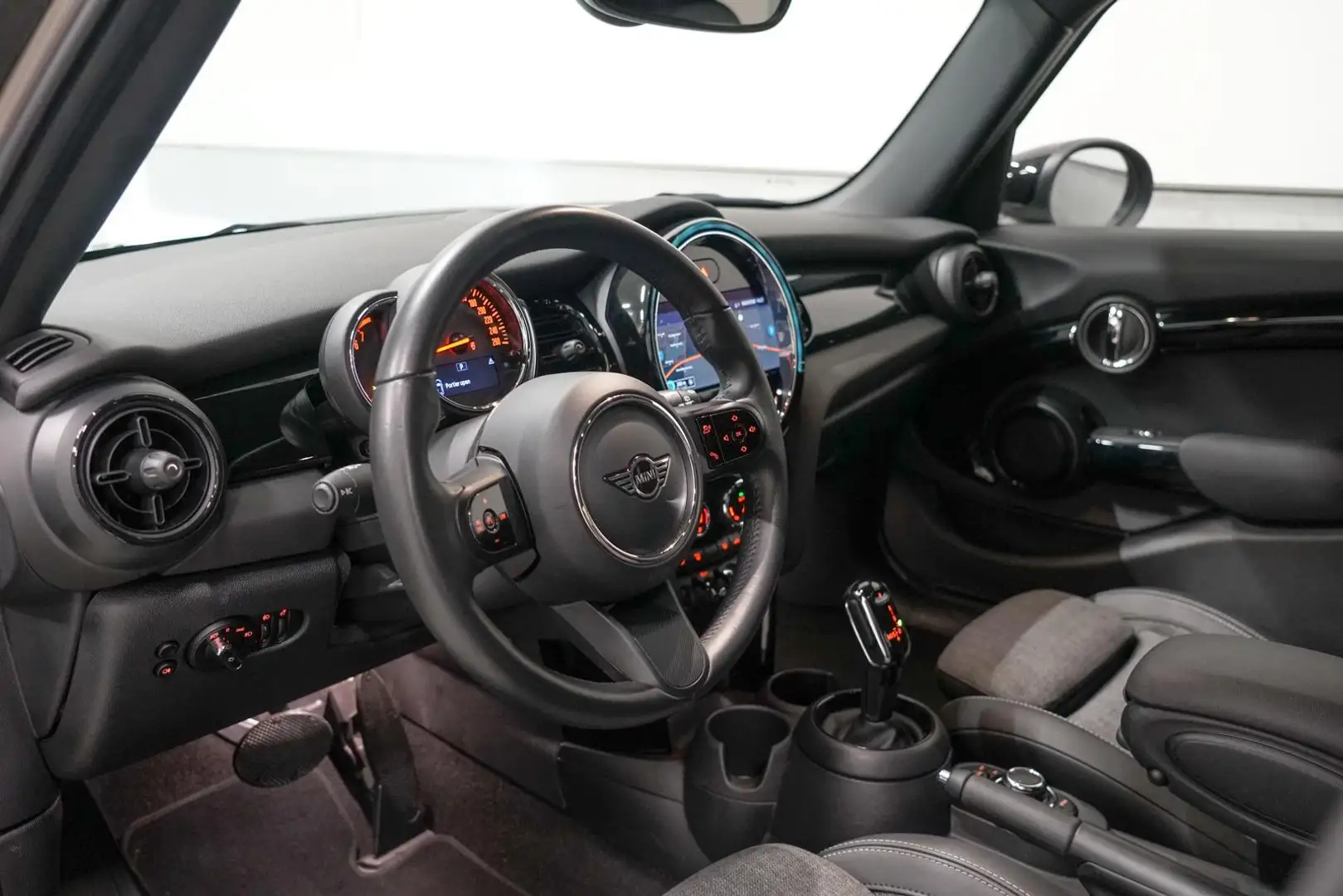 MINI Cooper Mini 1.5 Sportstoelen | Stoelverwarming | Carplay Grijs - 2