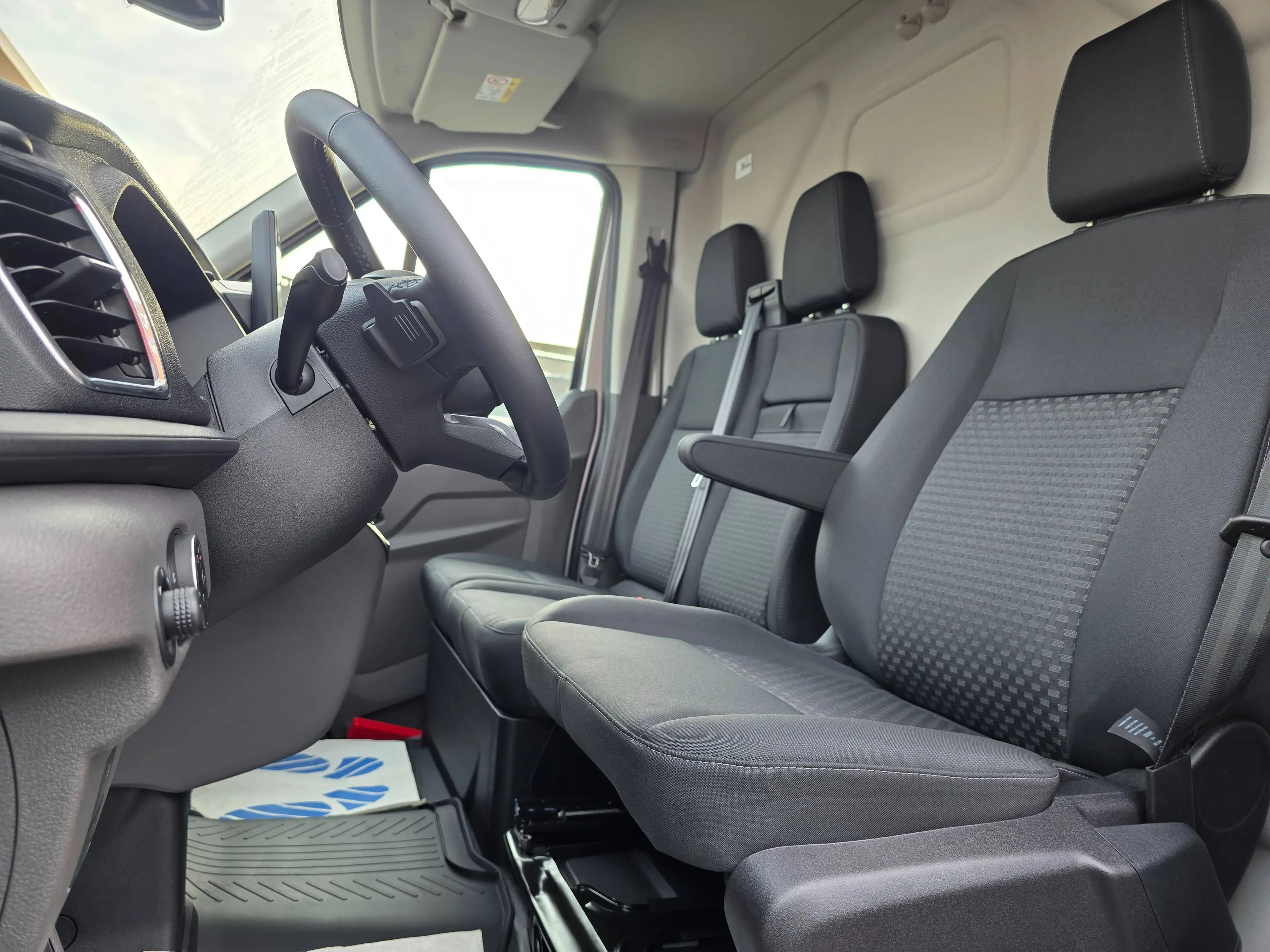 Ford Transit - L3H2 - 35.990 EX - NIEUW 0KM 2026 - 165 PK - Automaat — photo 15
