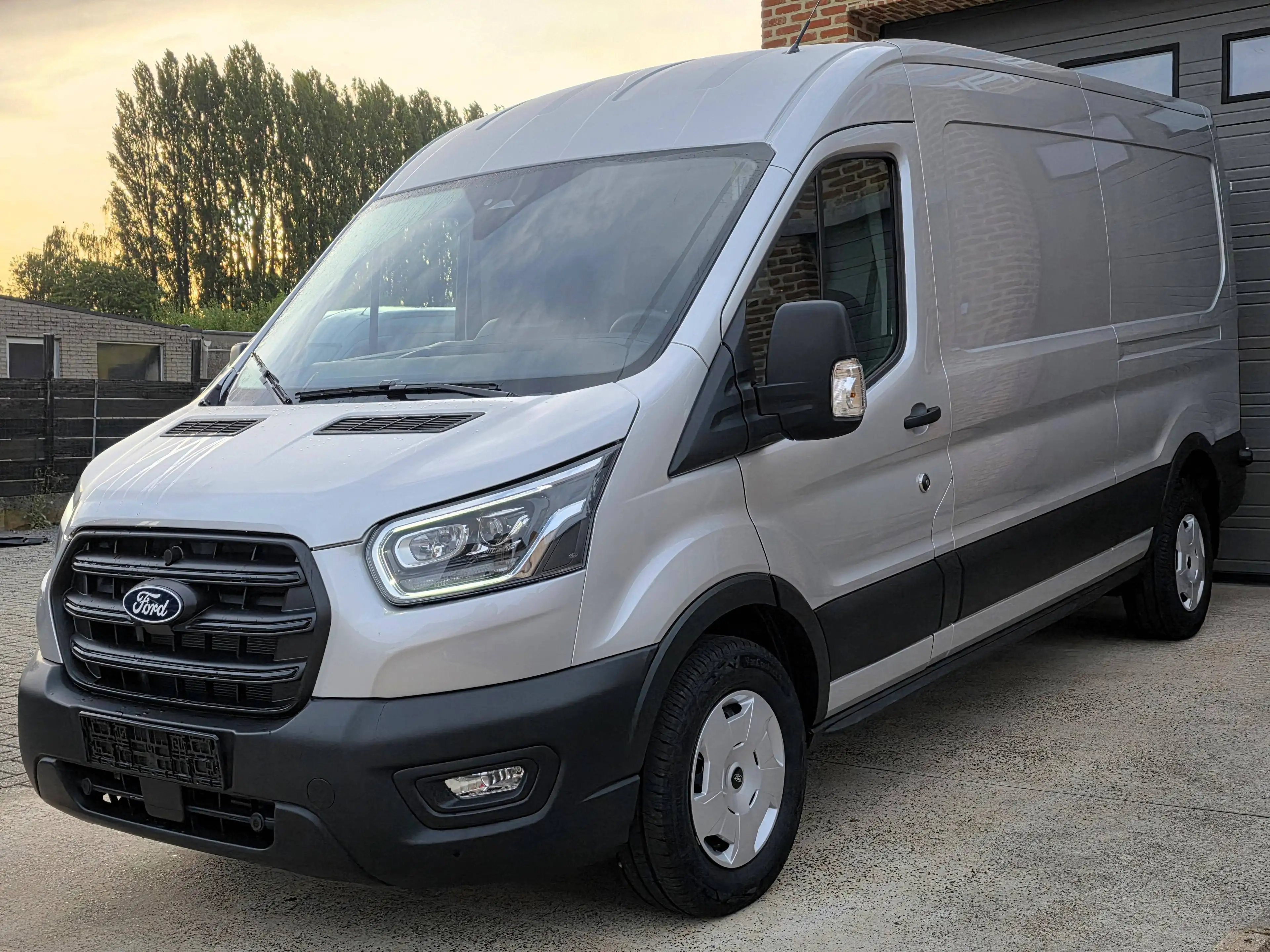 Ford Transit - L3H2 - 35.990 EX - NIEUW 0KM 2026 - 165 PK - Automaat — photo 2