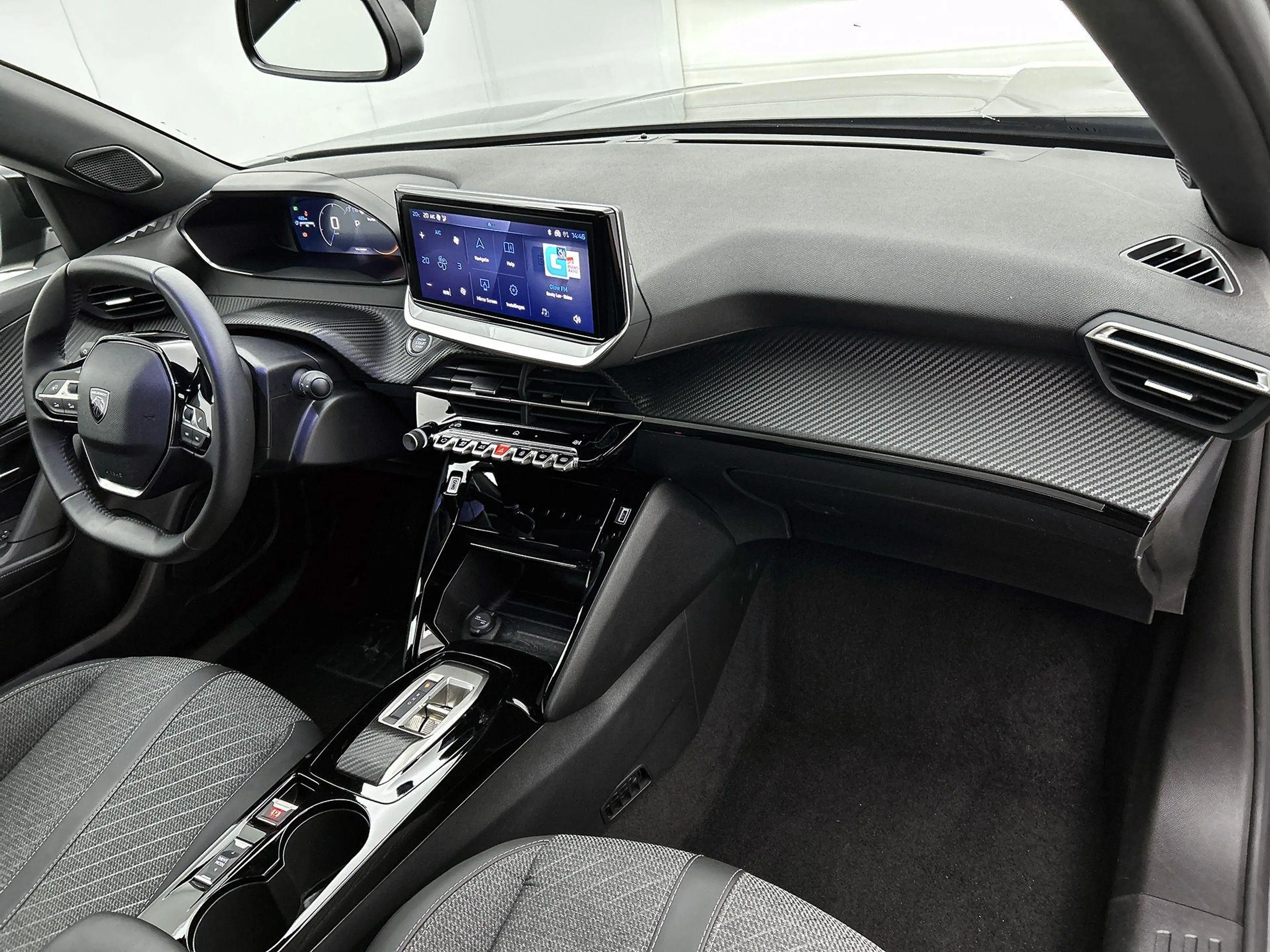 Peugeot 2008 SUV Allure Hybrid 145pk Automaat | Navigatie | 360 — photo 13