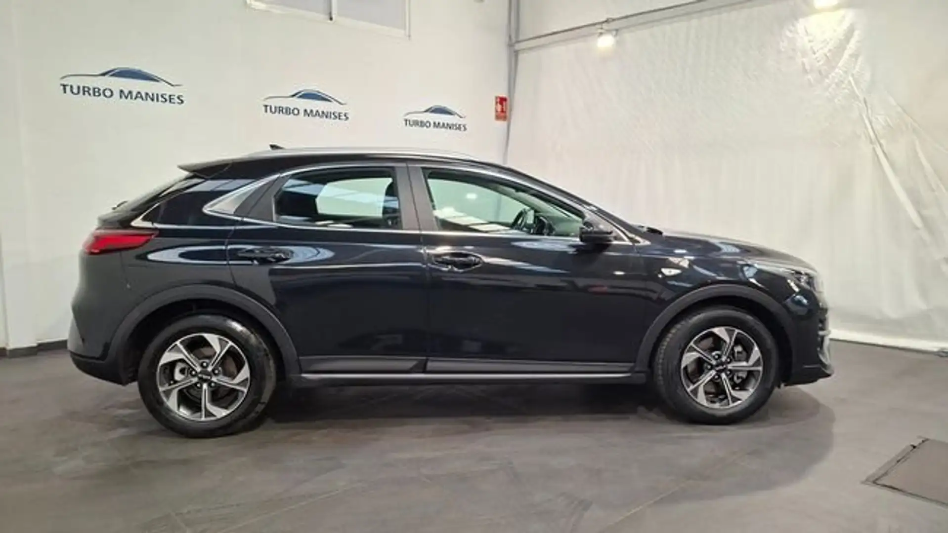 Kia XCeed 1.0 T-GDi Drive 88kW (120CV) Negro - 2