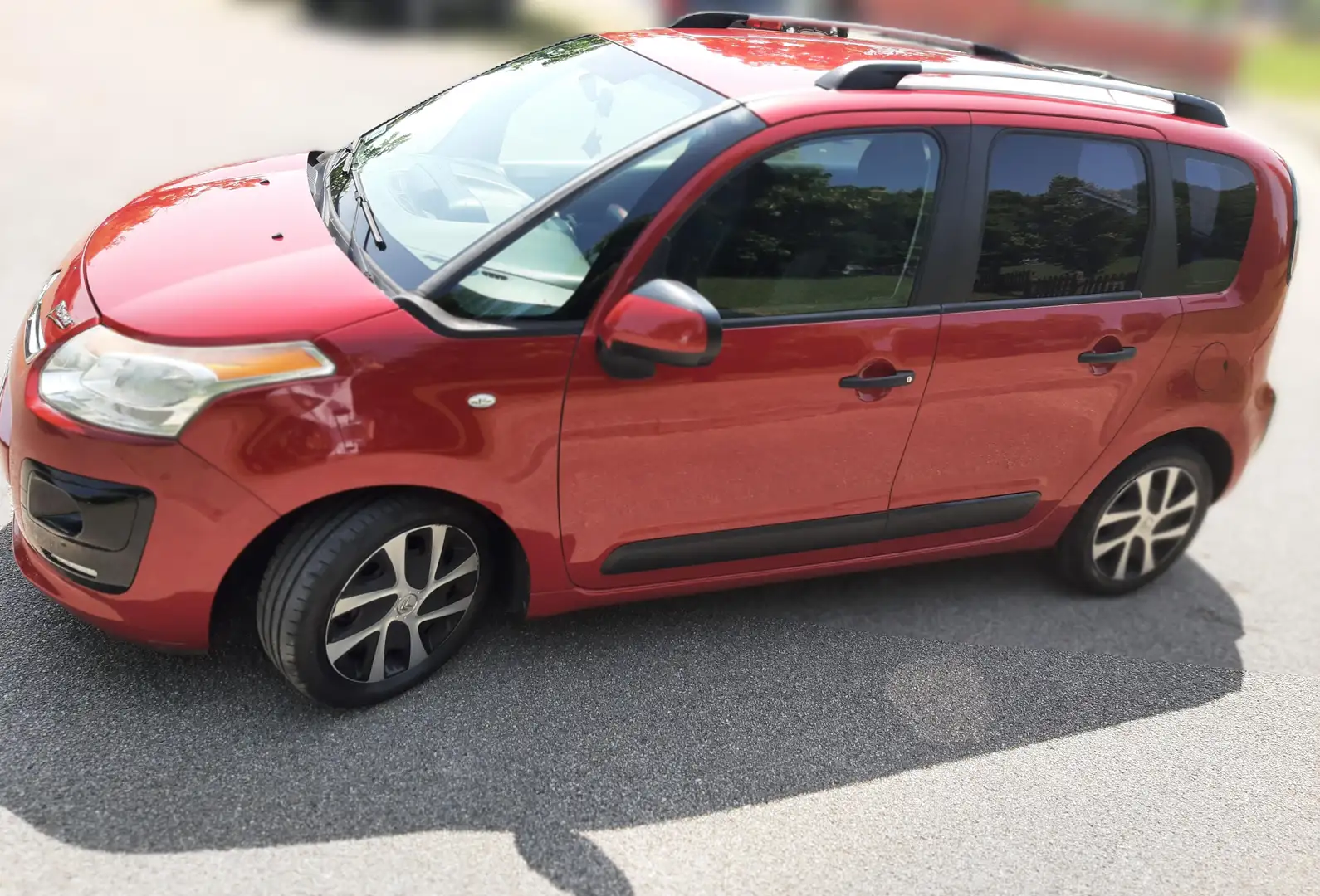 Citroen C3 CITROEN C3 Picasso C3 Picasso 1.4 VTi 95 Exclusive Rosso - 2