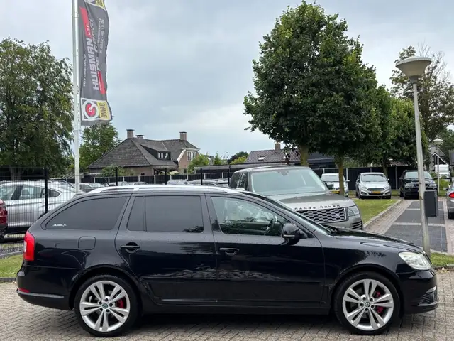Skoda Octavia view 5