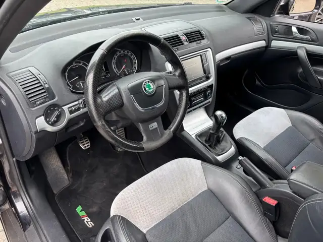 Skoda Octavia view 13