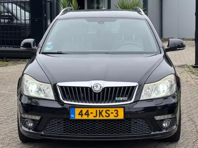 Skoda Octavia view 2