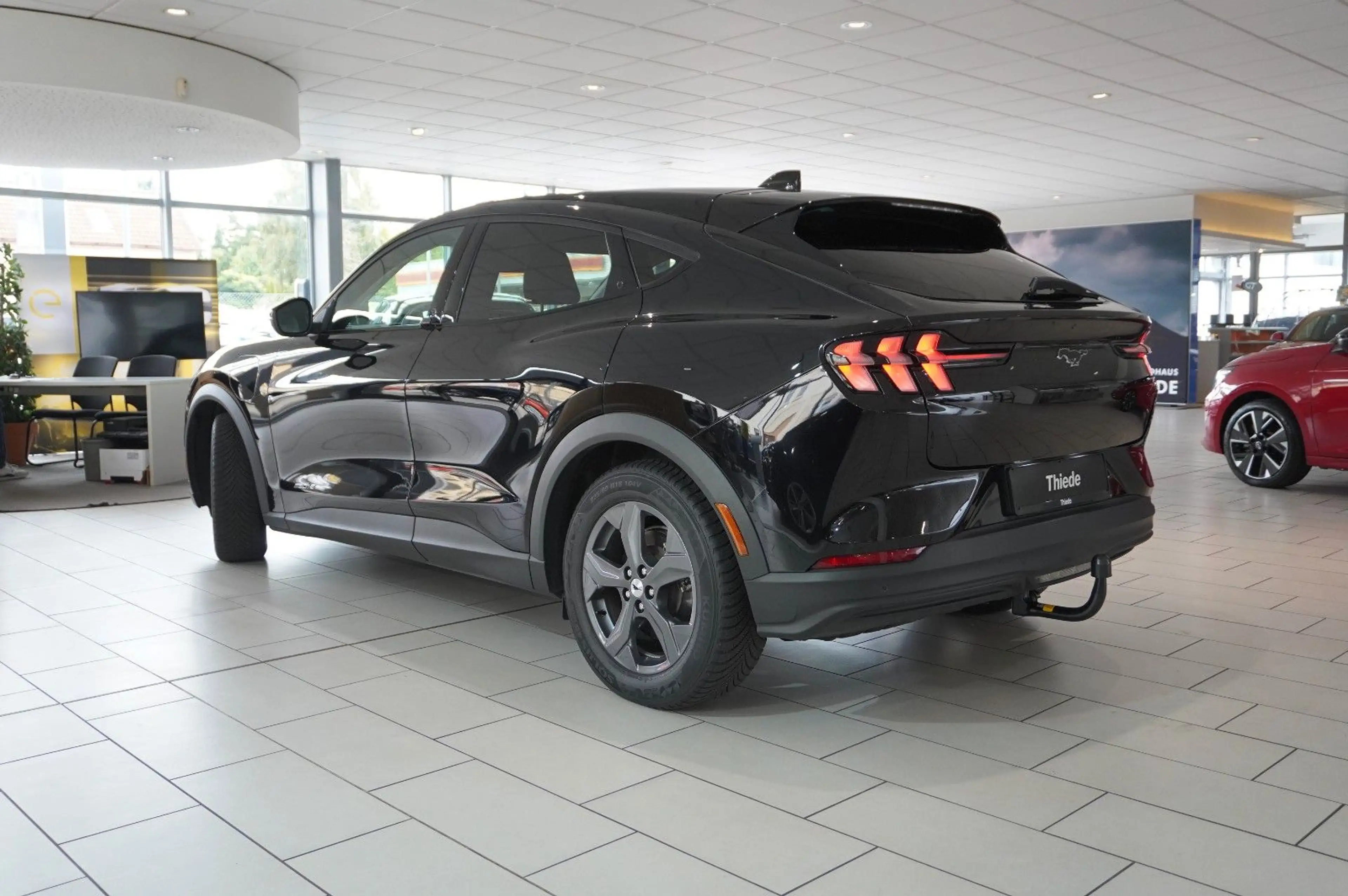 Ford Mustang Mach-E 75KWH NAVI/LED/KAMERA/ACC/SHZ/AHK — photo 13
