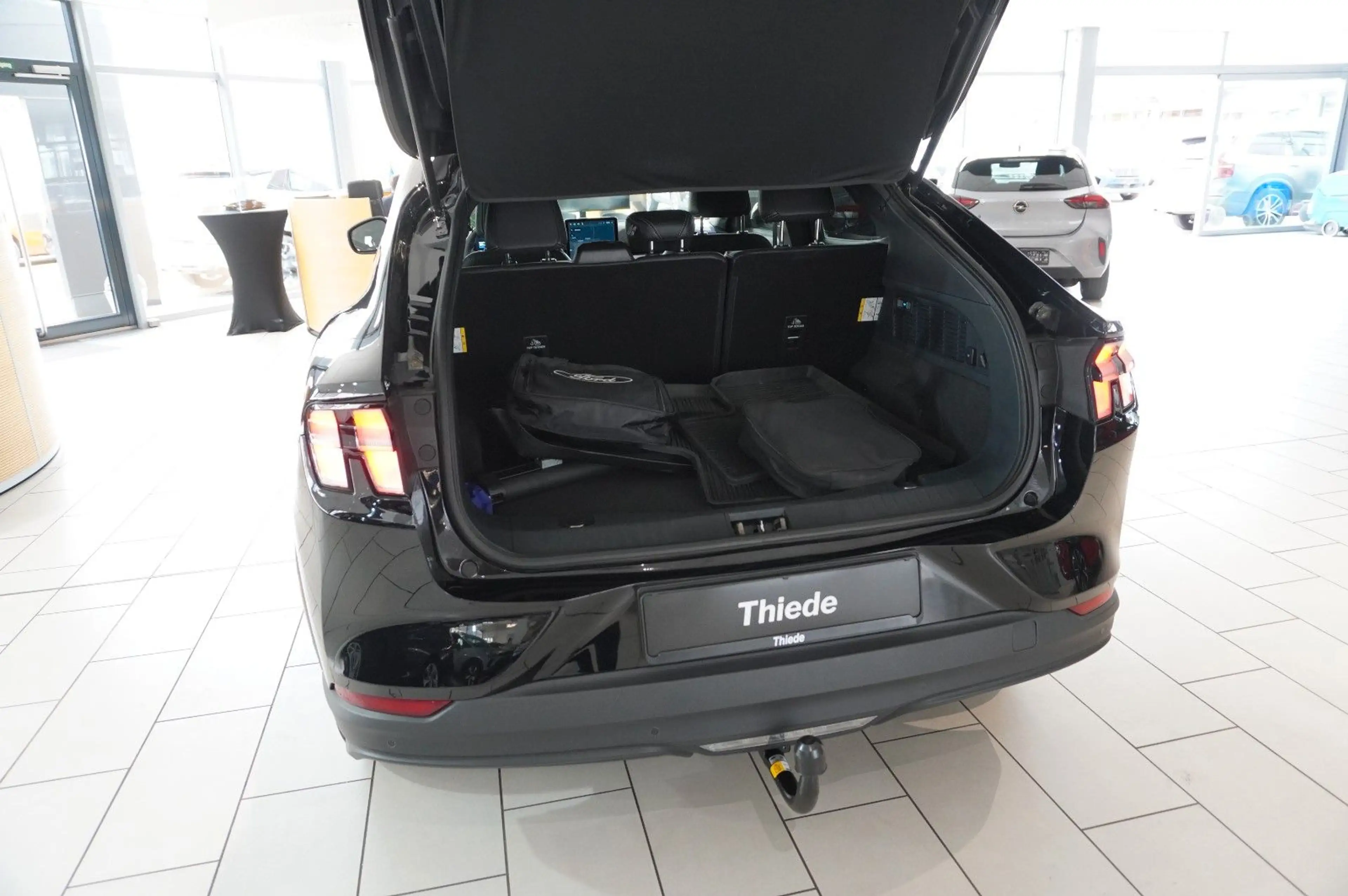 Ford Mustang Mach-E 75KWH NAVI/LED/KAMERA/ACC/SHZ/AHK — photo 14