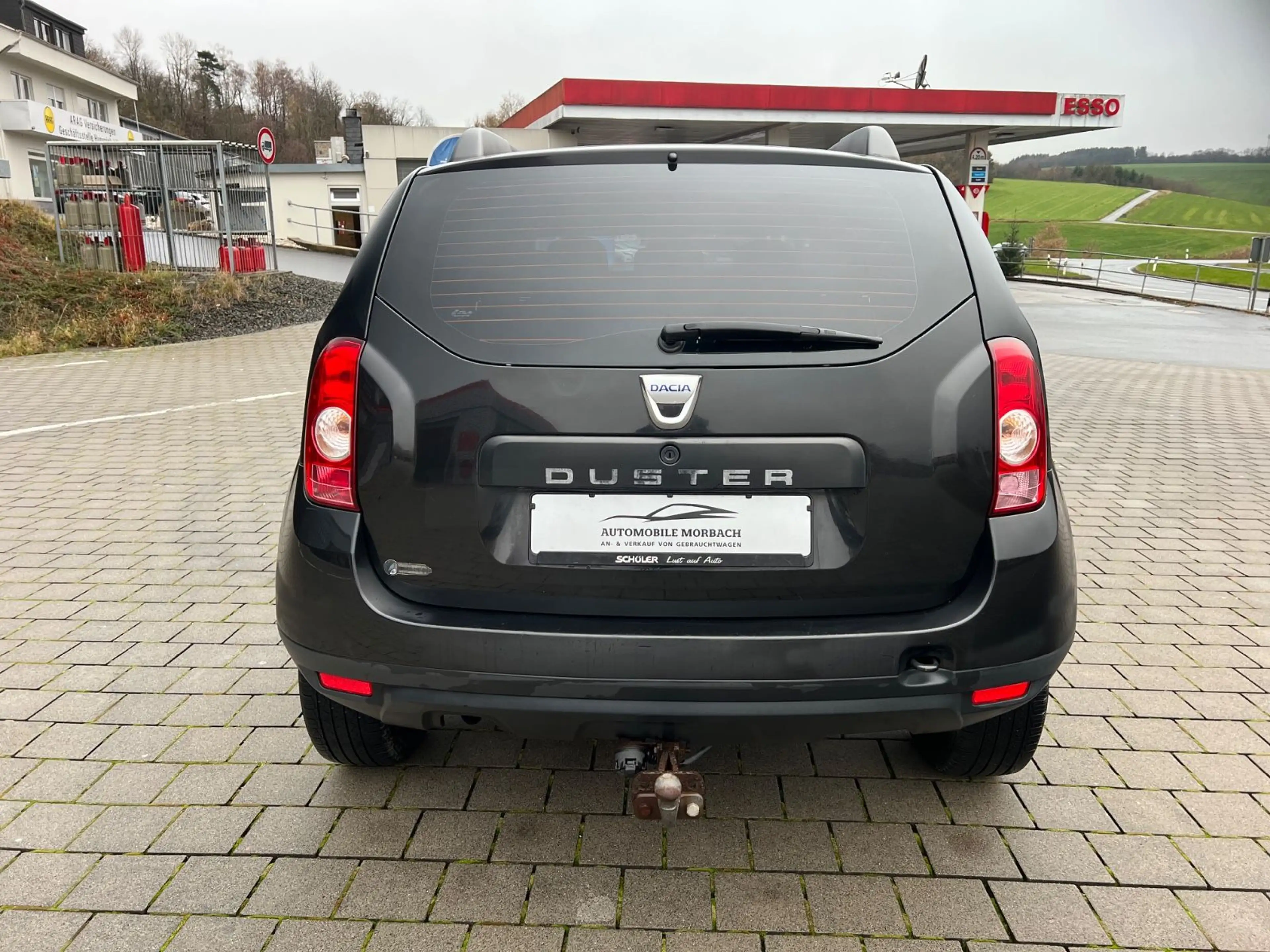 Dacia Duster I Laureate 4x4 1.6*KLIMA*EURO5*TÜV05/2027 — photo 9