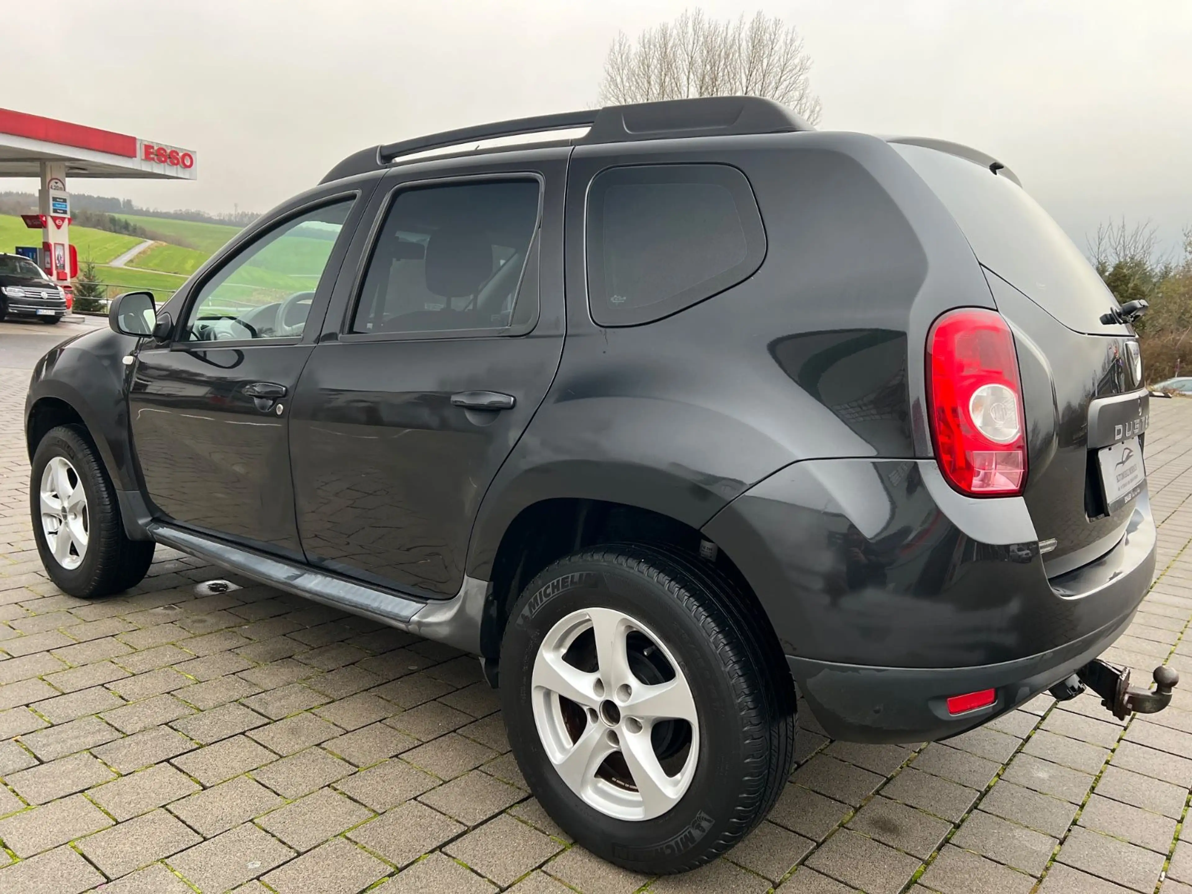 Dacia Duster I Laureate 4x4 1.6*KLIMA*EURO5*TÜV05/2027 — photo 7