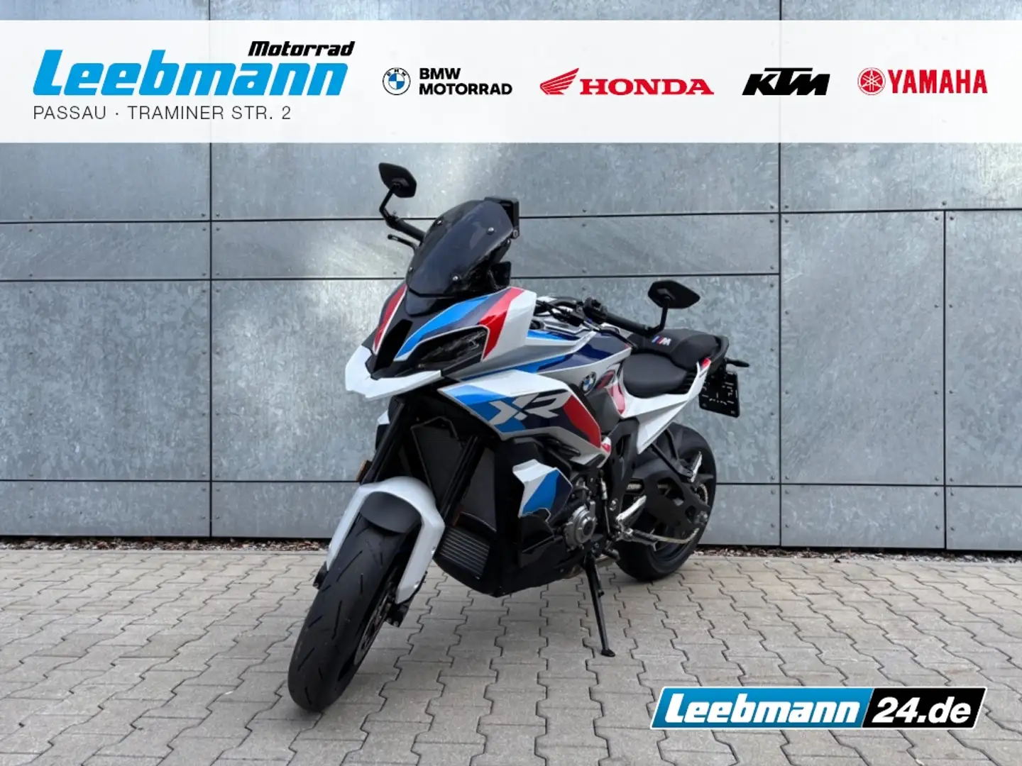 BMW M 1000 XR - 1