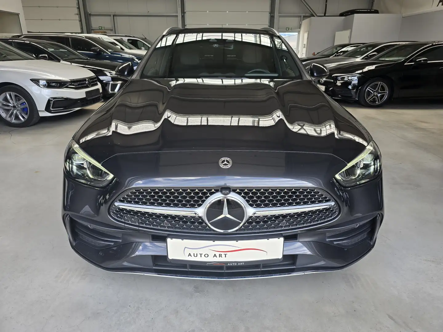 Mercedes-Benz C 300 e T AMG Navi LED AHK Pano ACC SHZ Gris - 2