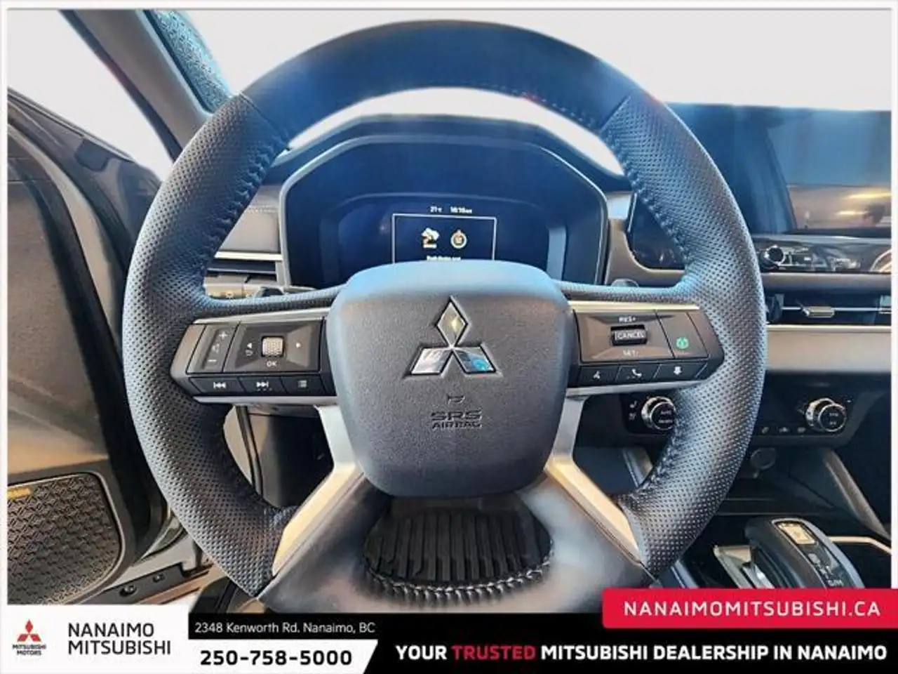 Mitsubishi Outlander снимка Mitsubishi Outlander