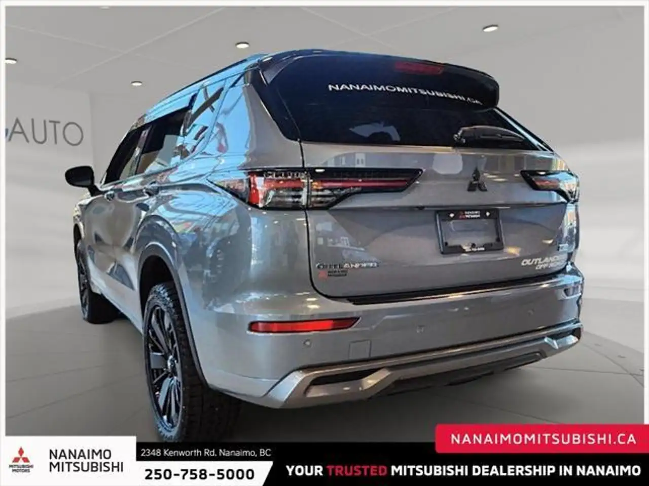 Mitsubishi Outlander снимка Mitsubishi Outlander