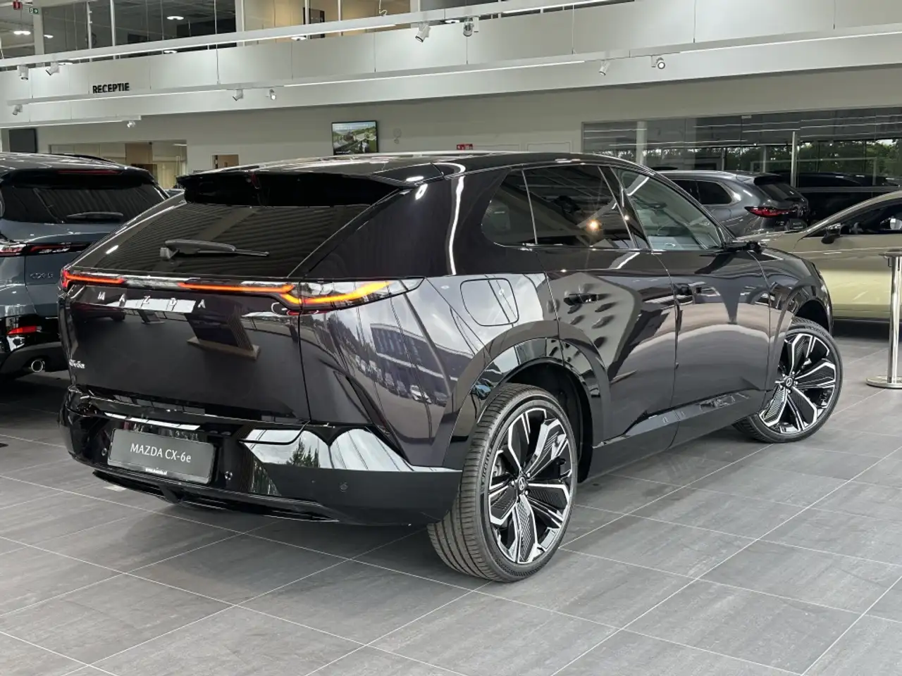 Mazda CX-6e 2026