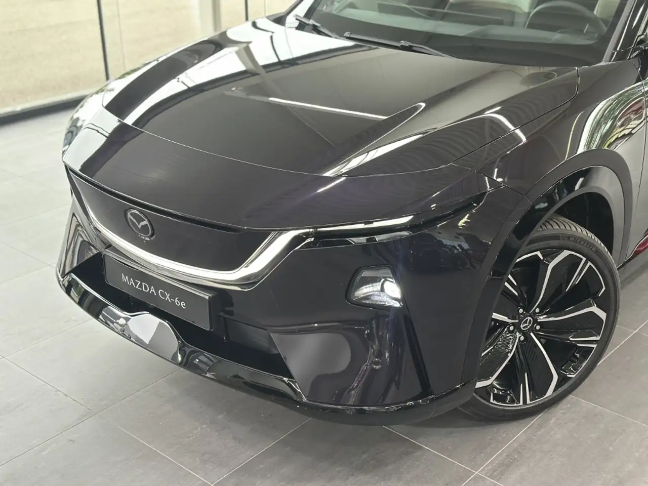 Mazda CX-6e 2026