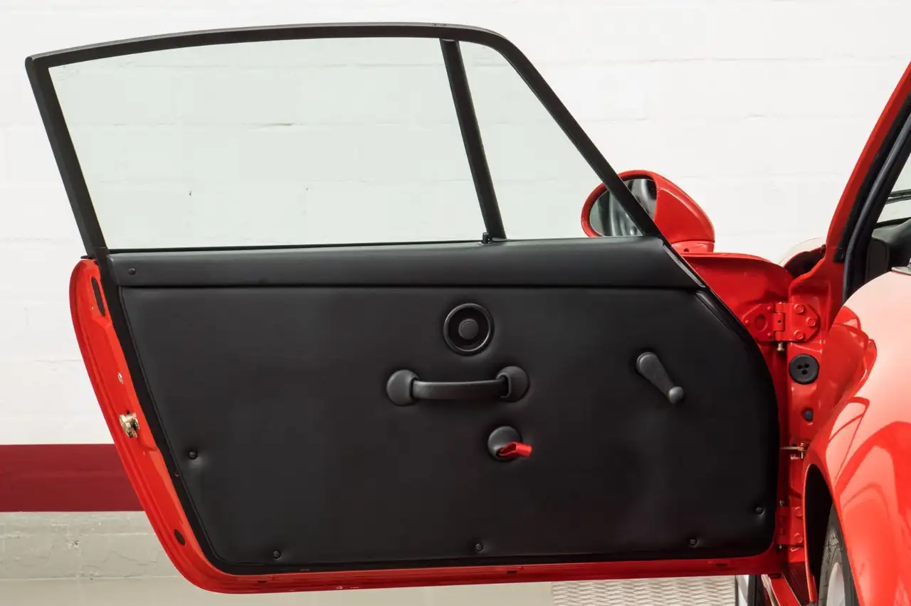 Porsche 964 RS/ Erstlack/ geringe KM/ matching numbers, foto 8