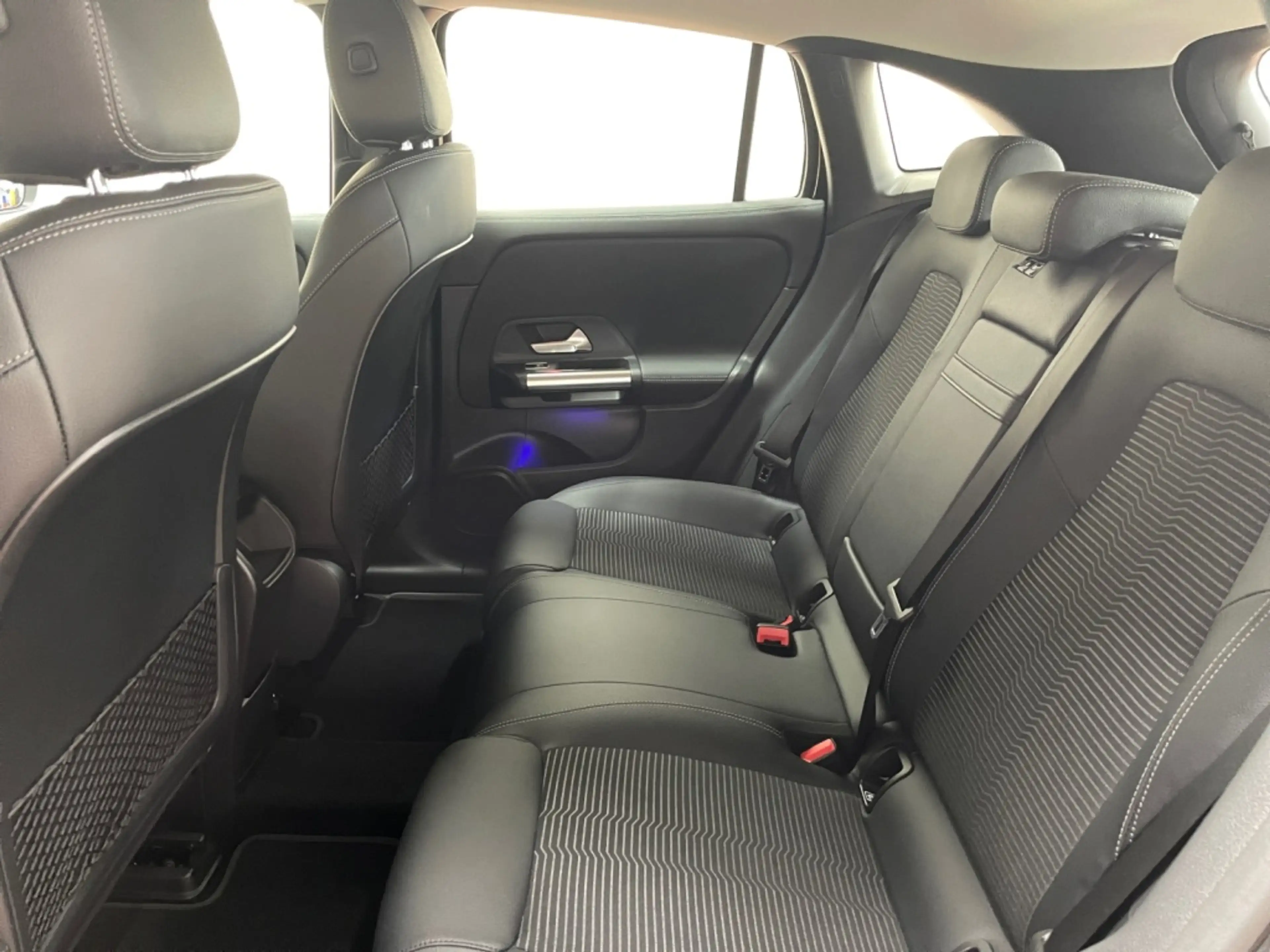 Mercedes-Benz EQA 250 Progressive MBUX+Progressive+Wide+Cam — photo 11