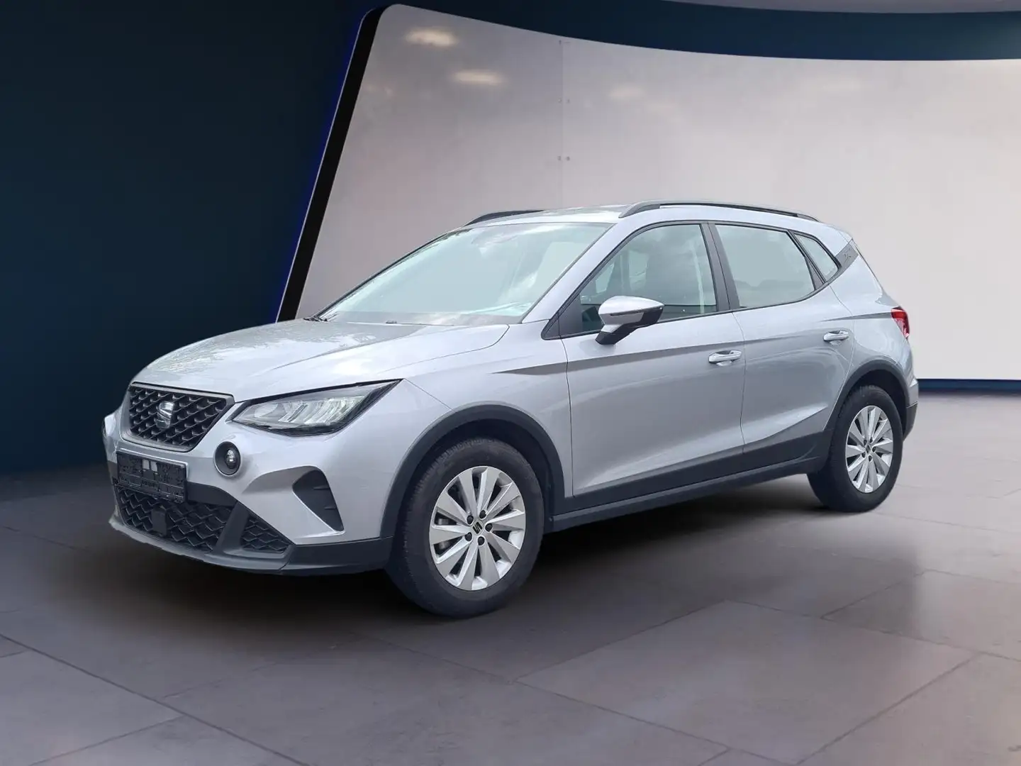 SEAT Arona 1.0 TSI DSG Style LED DAB Alu GRA FullLink Silber - 1