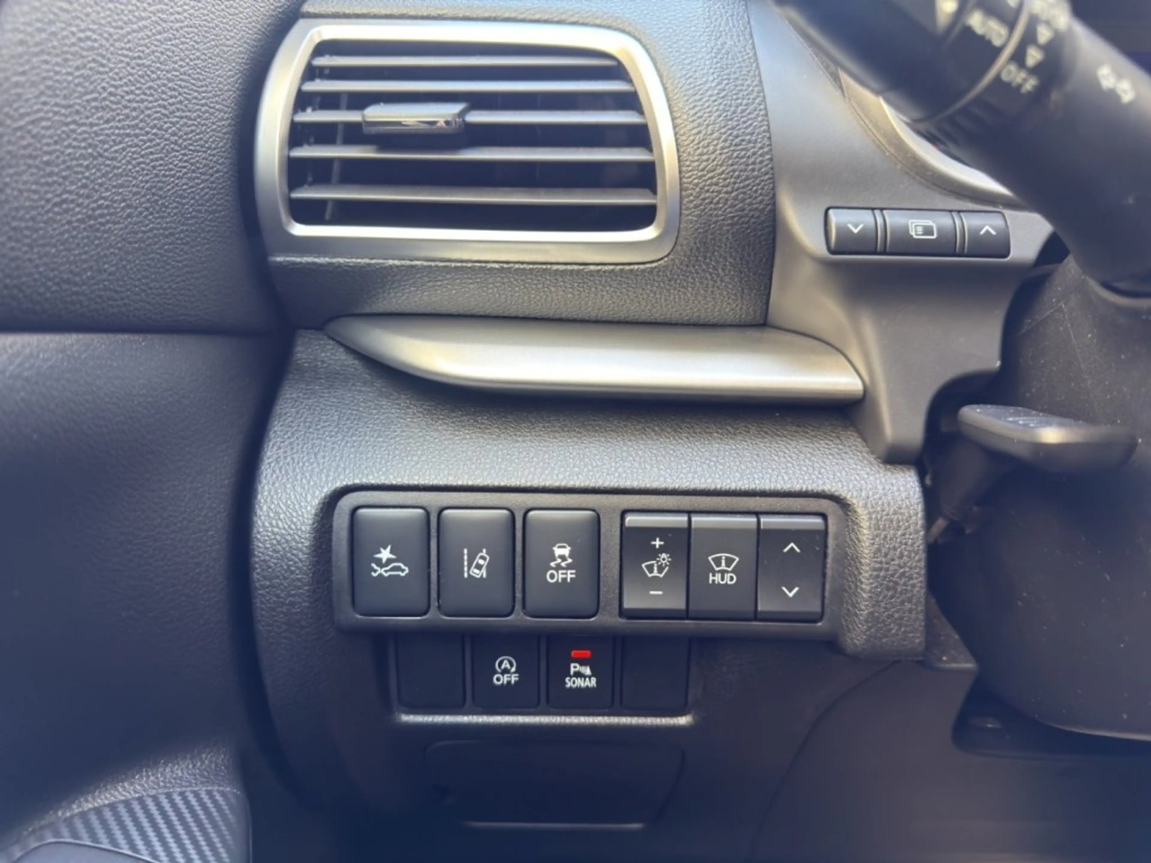 Mitsubishi Eclipse Cross Allrad 1,5 TC Intense+ First Edition — photo 12