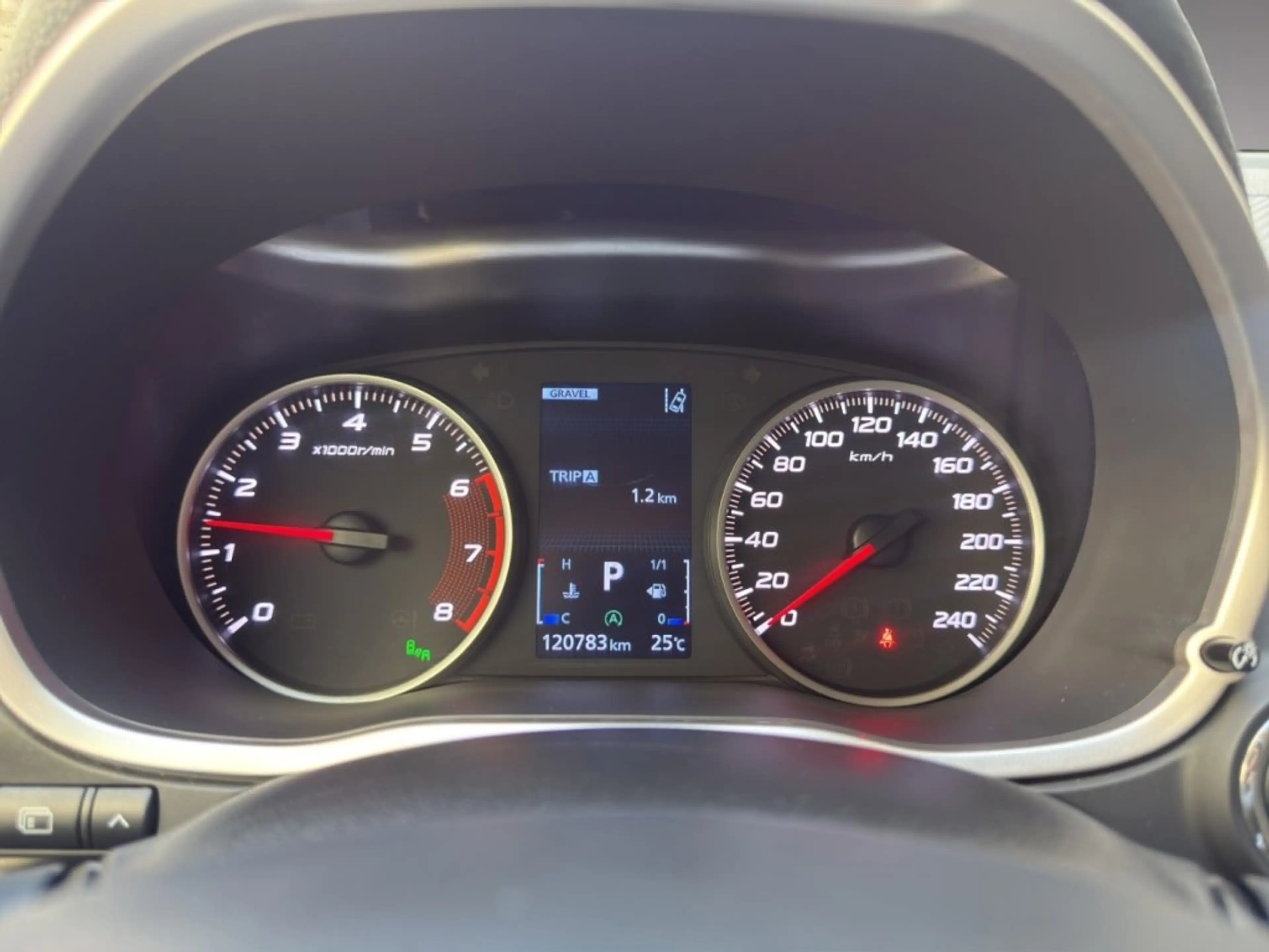 Mitsubishi Eclipse Cross Allrad 1,5 TC Intense+ First Edition — photo 14