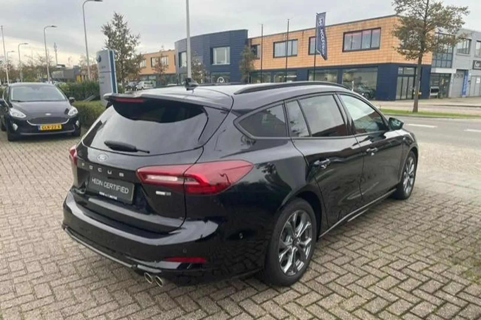 Ford Focus Wagon 1.0 EcoBoost Hybrid ST Line X Noir - 2