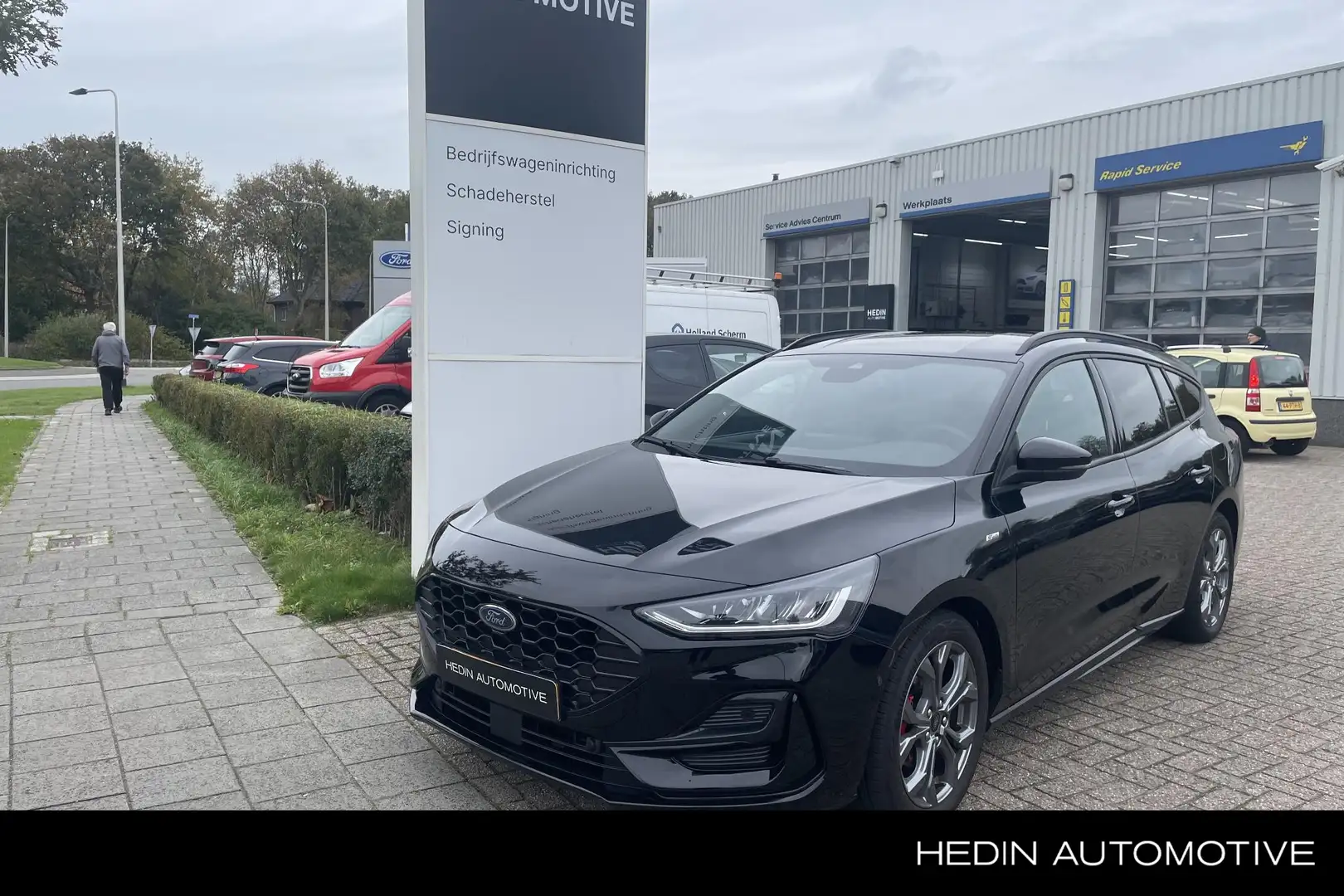 Ford Focus Wagon 1.0 EcoBoost Hybrid ST Line X Noir - 1